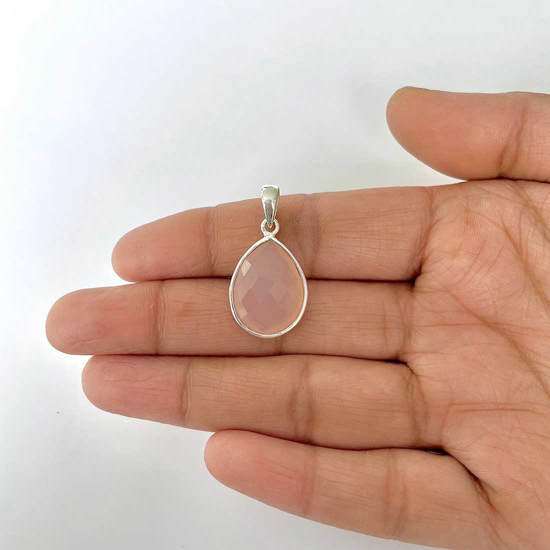 Chalcedony Pendant-(CHD-1-34)