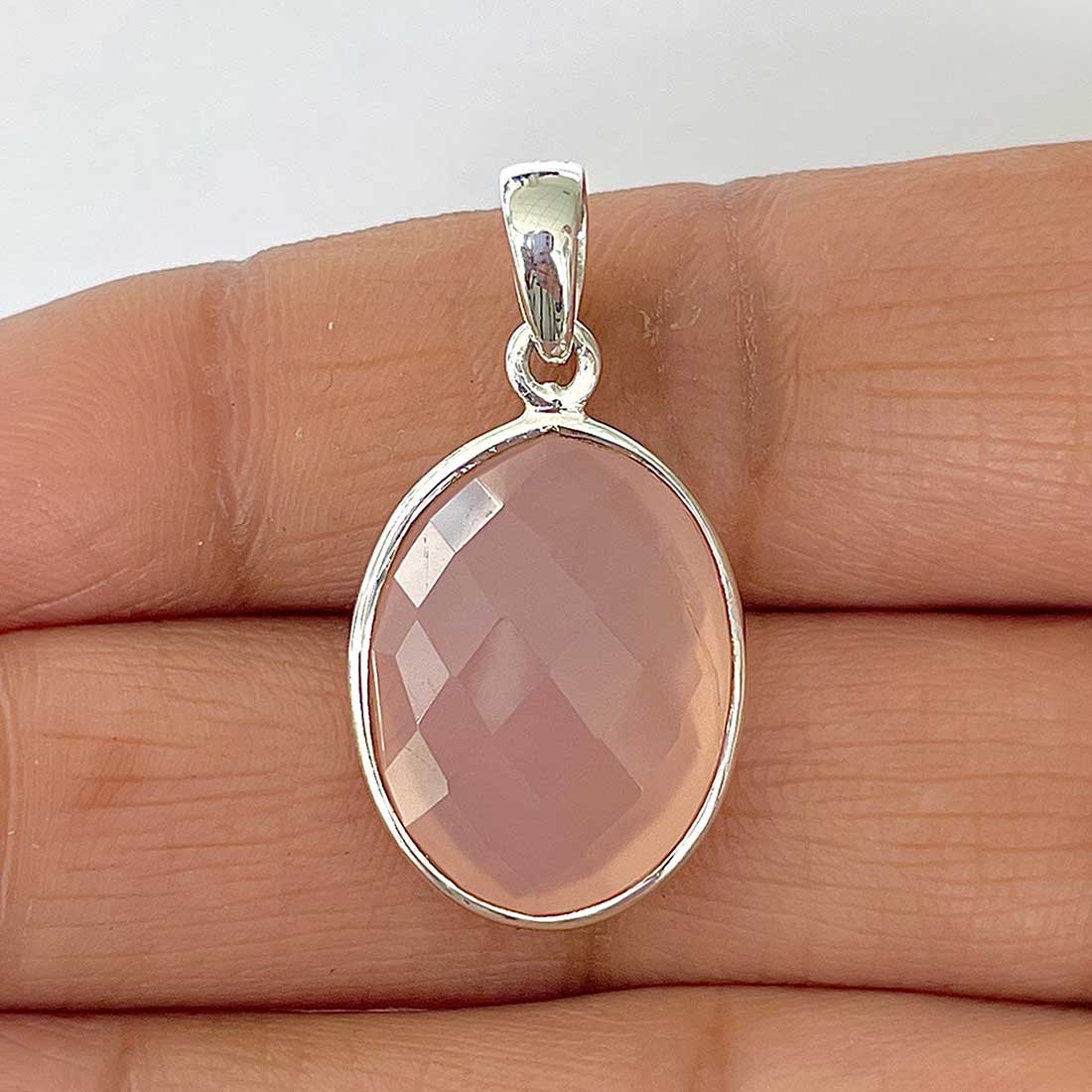 Chalcedony Pendant-(CHD-1-35)