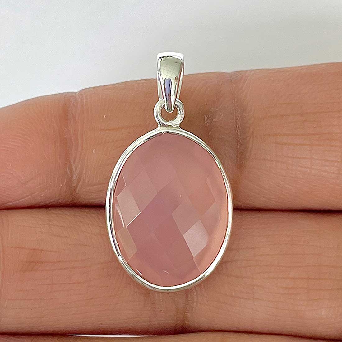 Chalcedony Pendant-(CHD-1-39)