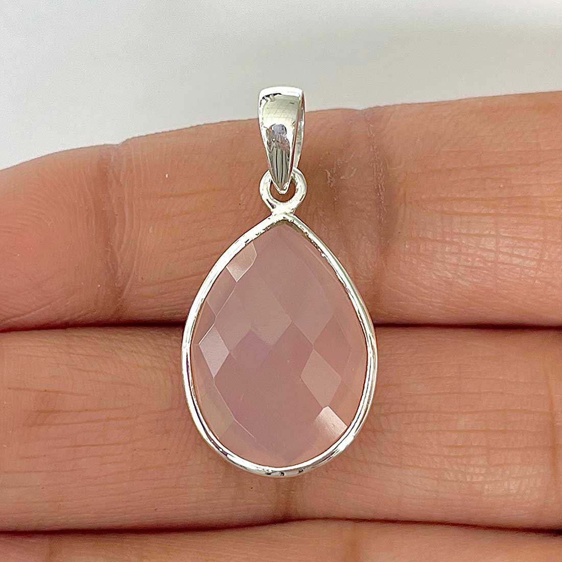 Chalcedony Pendant-(CHD-1-44)