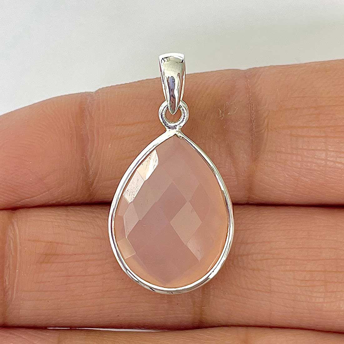 Chalcedony Pendant-(CHD-1-5)