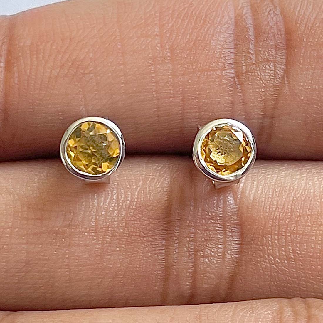 Citrine Stud Earring-(CIT-RDE-1425)