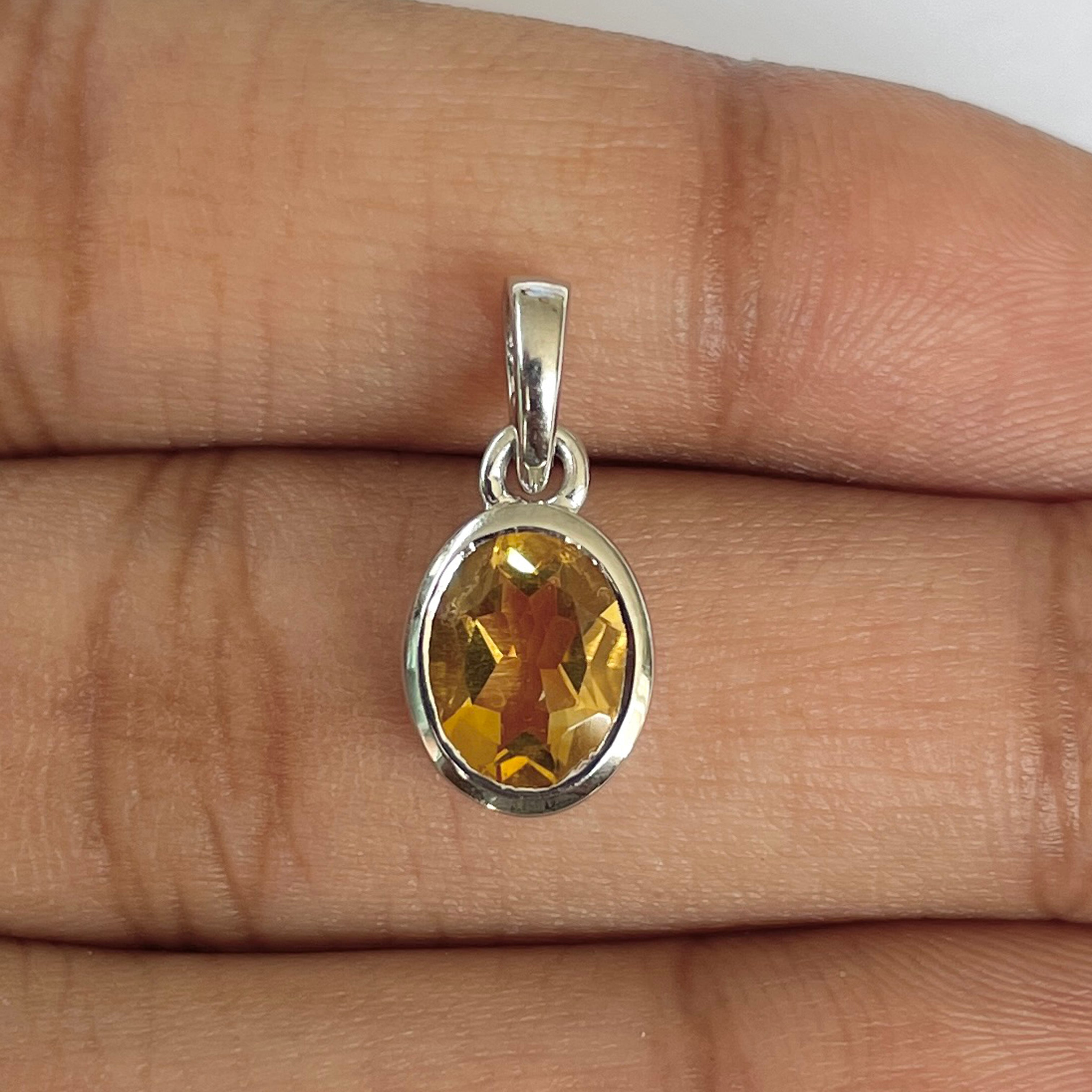 Citrine Pendant-(CIT-RDP-380)