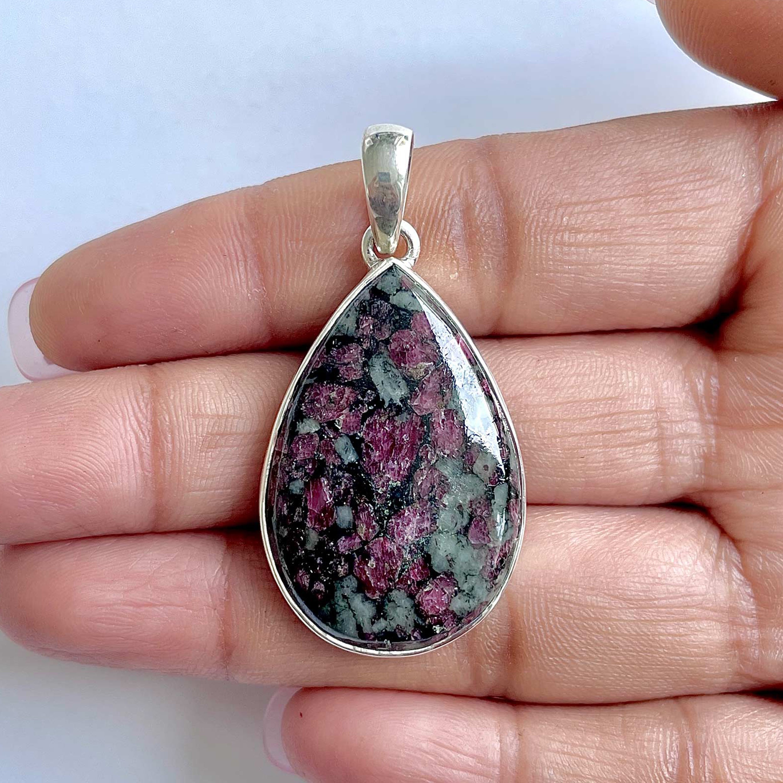 Eudialyte Pendant-(EUD-1-32)