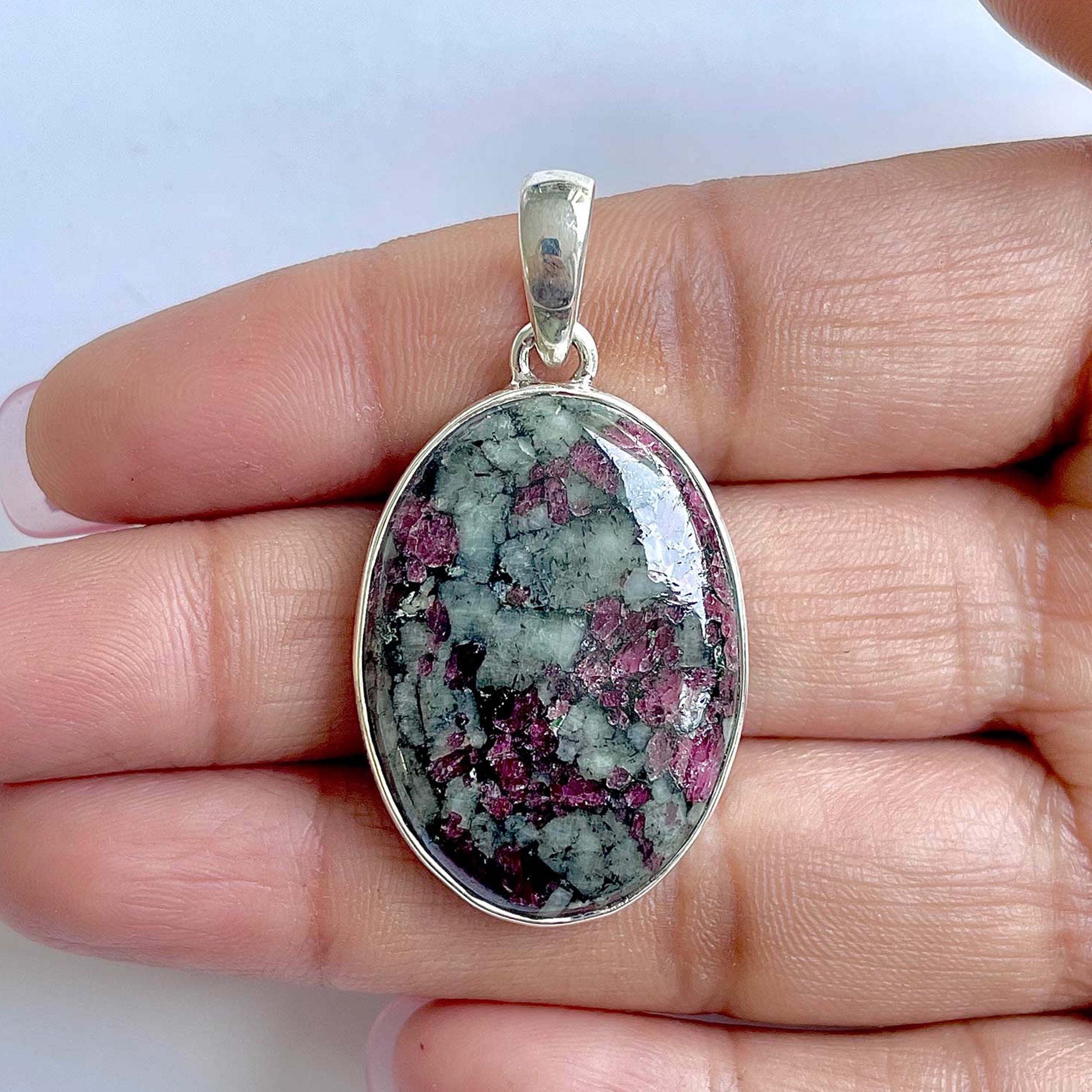 Eudialyte Pendant-(EUD-1-33)