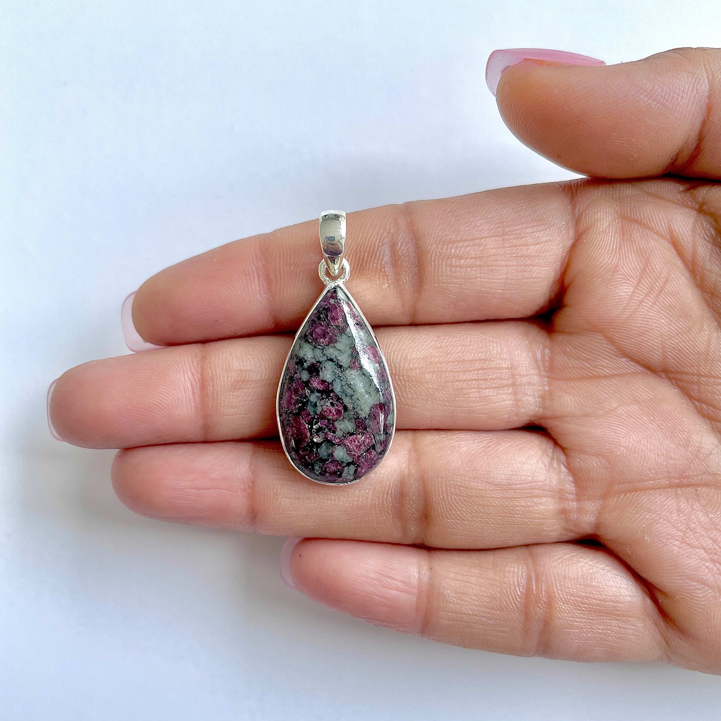 Eudialyte Pendant-(EUD-1-40)