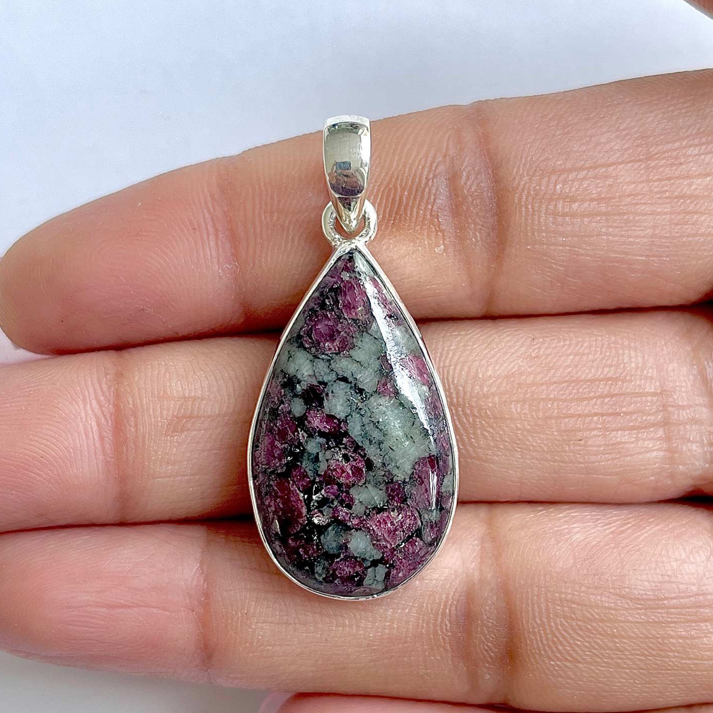 Eudialyte Pendant-(EUD-1-40)