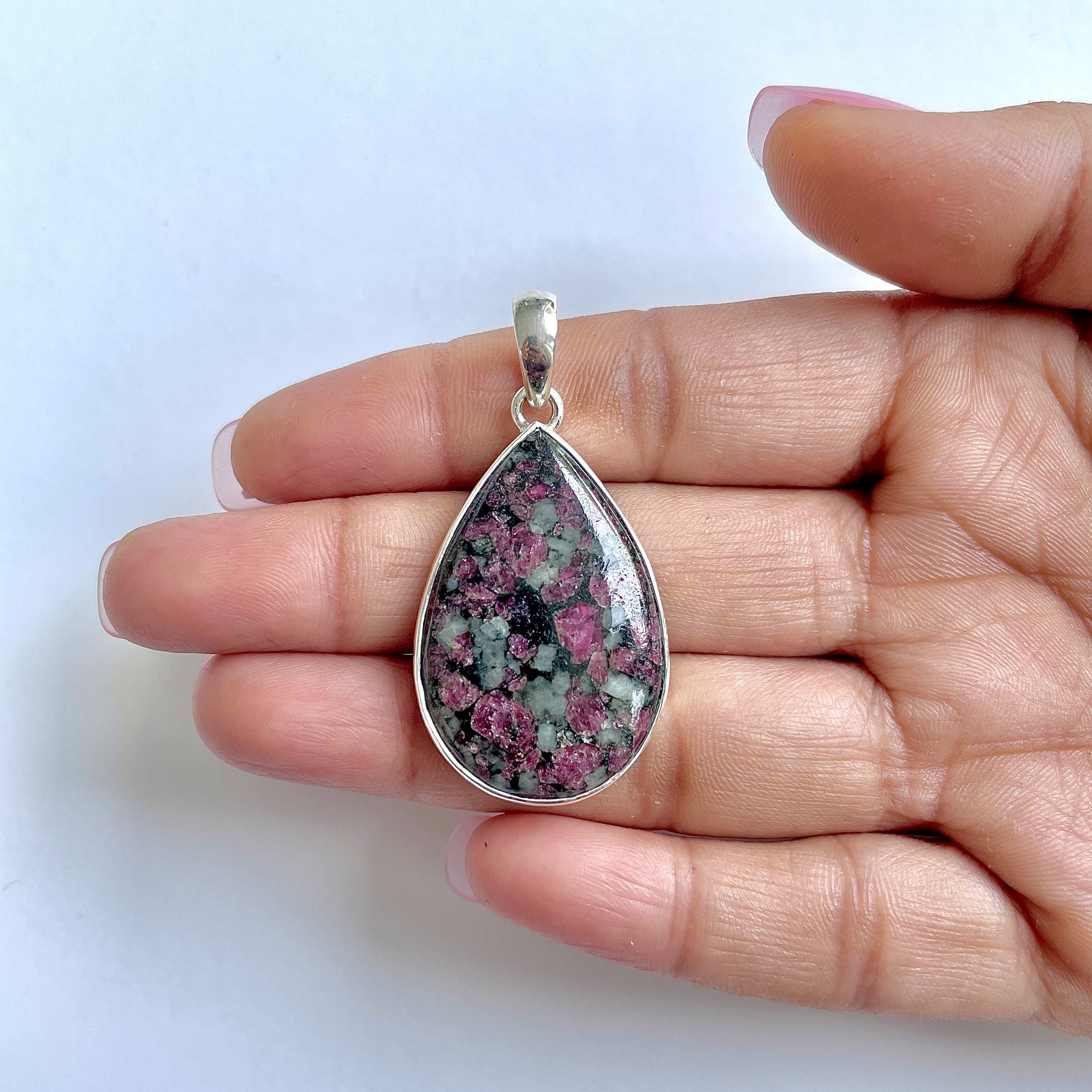 Eudialyte Pendant-(EUD-1-60)