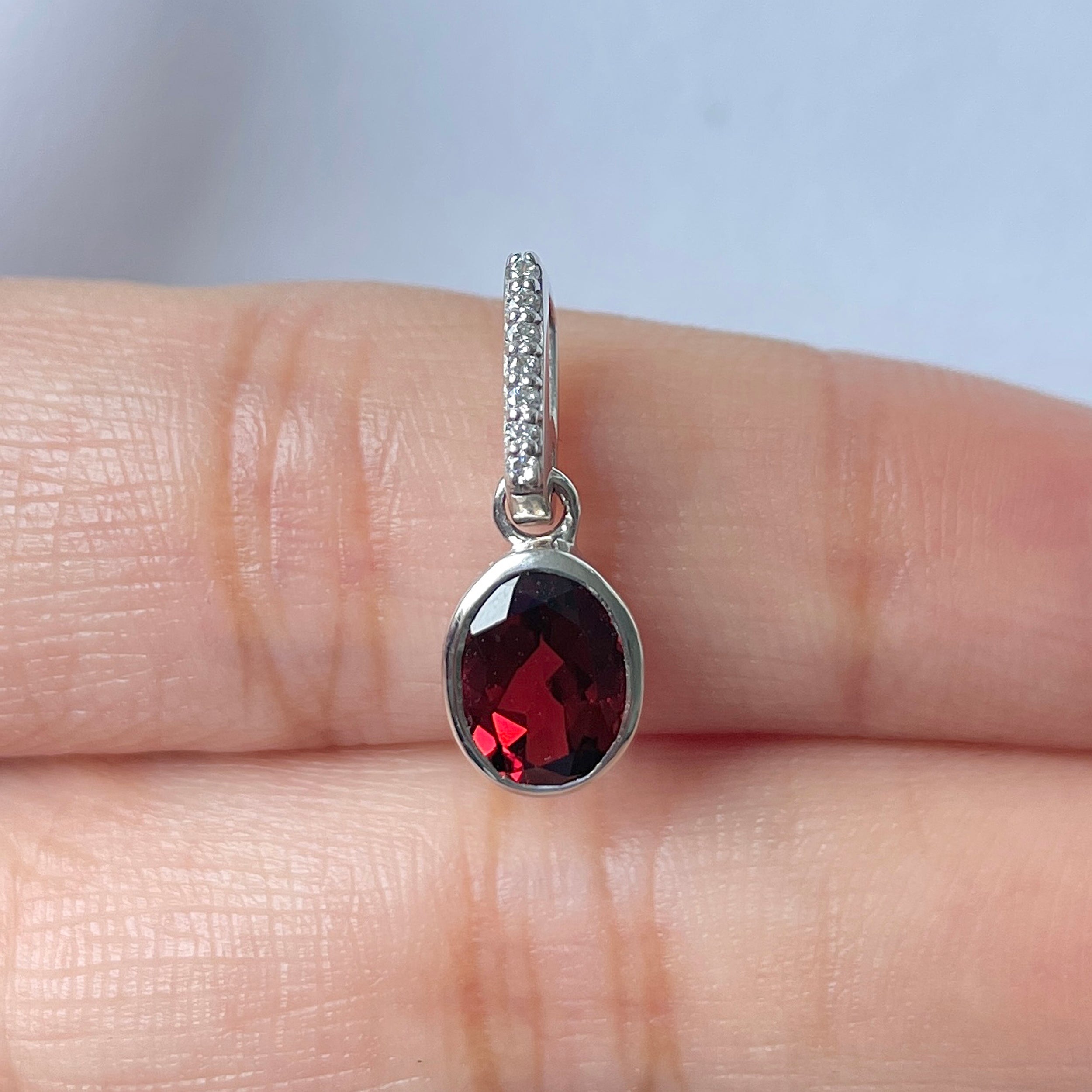 Garnet Pendant-(GAR-RDP-792)