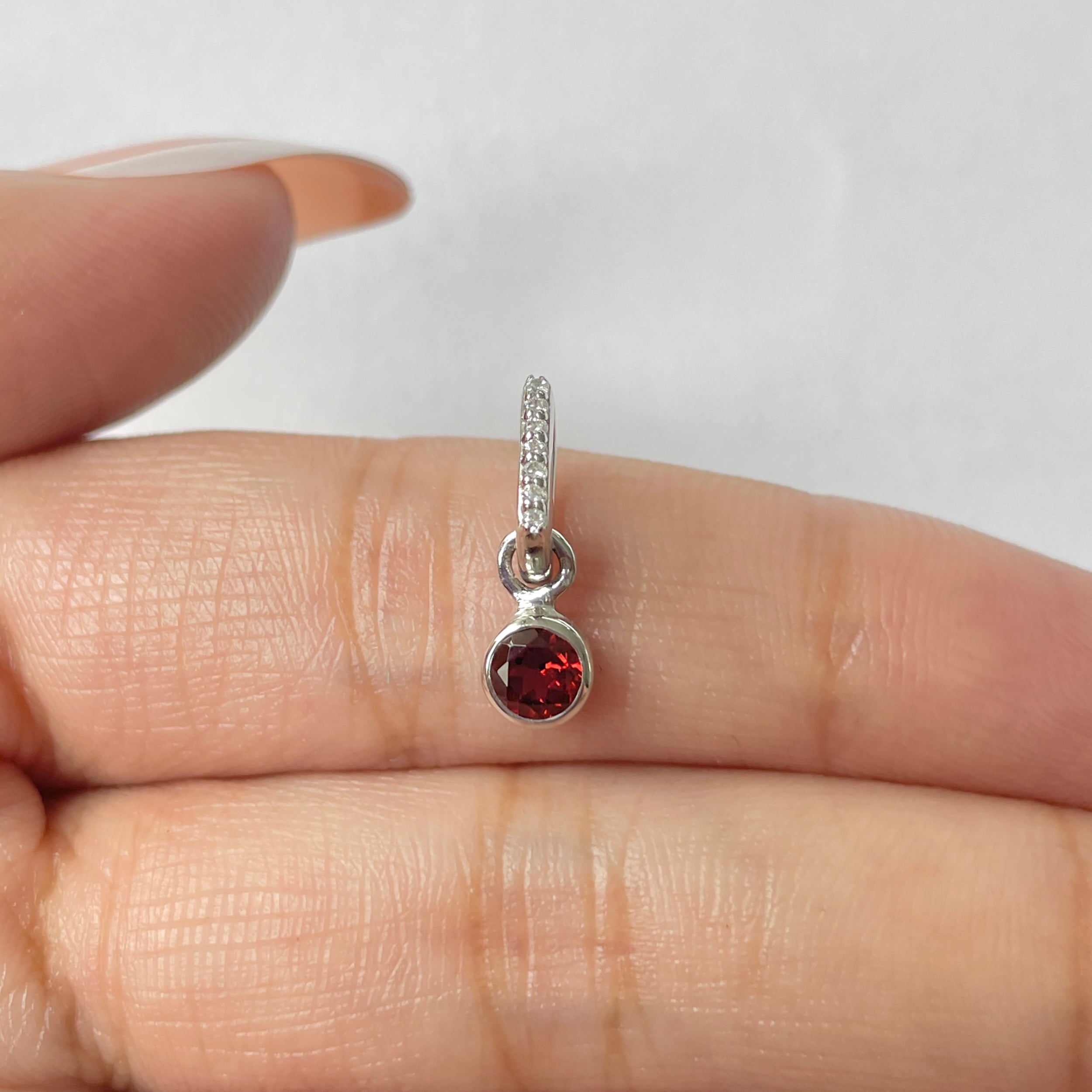 Garnet Pendant-(GAR-RDP-999)