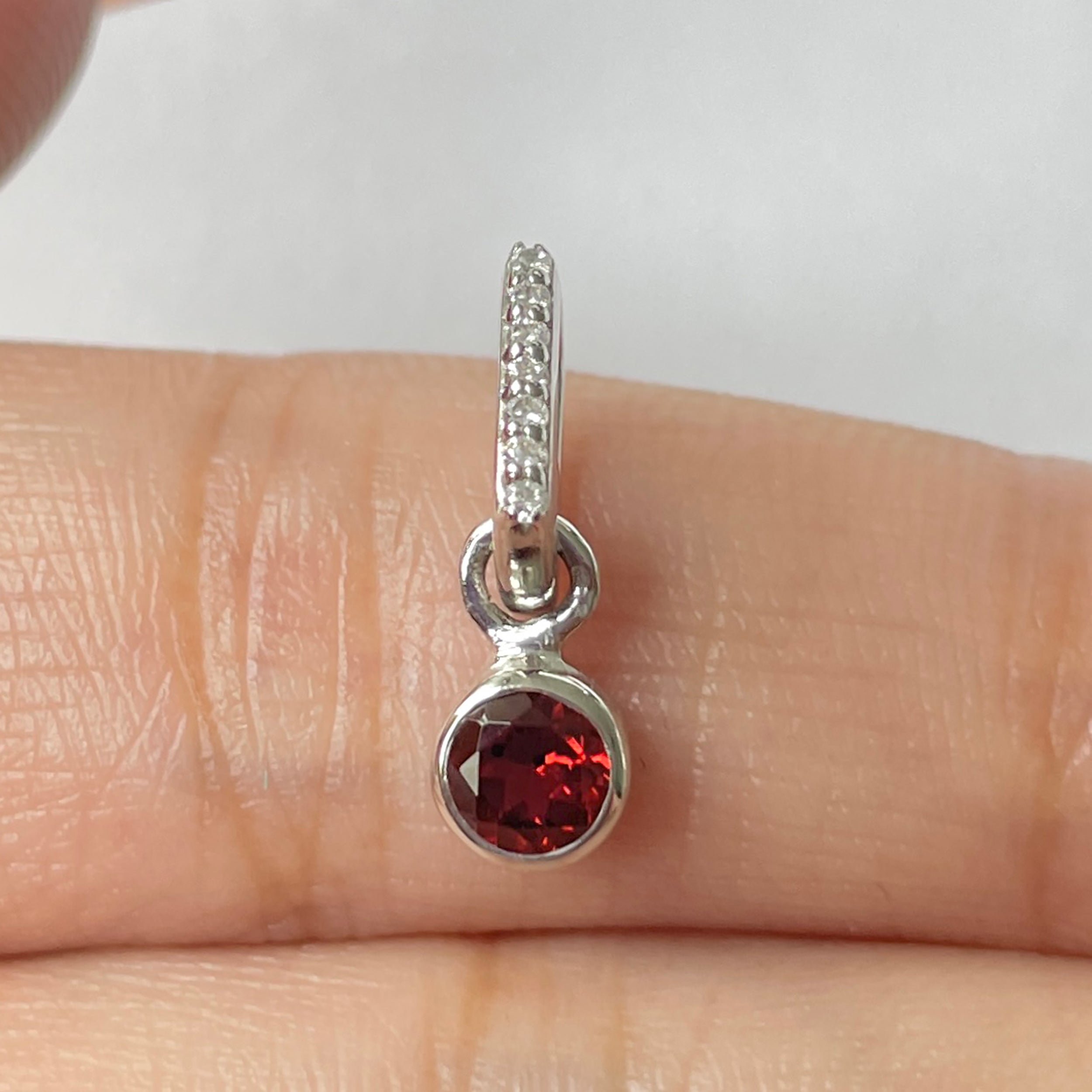 Garnet Pendant-(GAR-RDP-999)