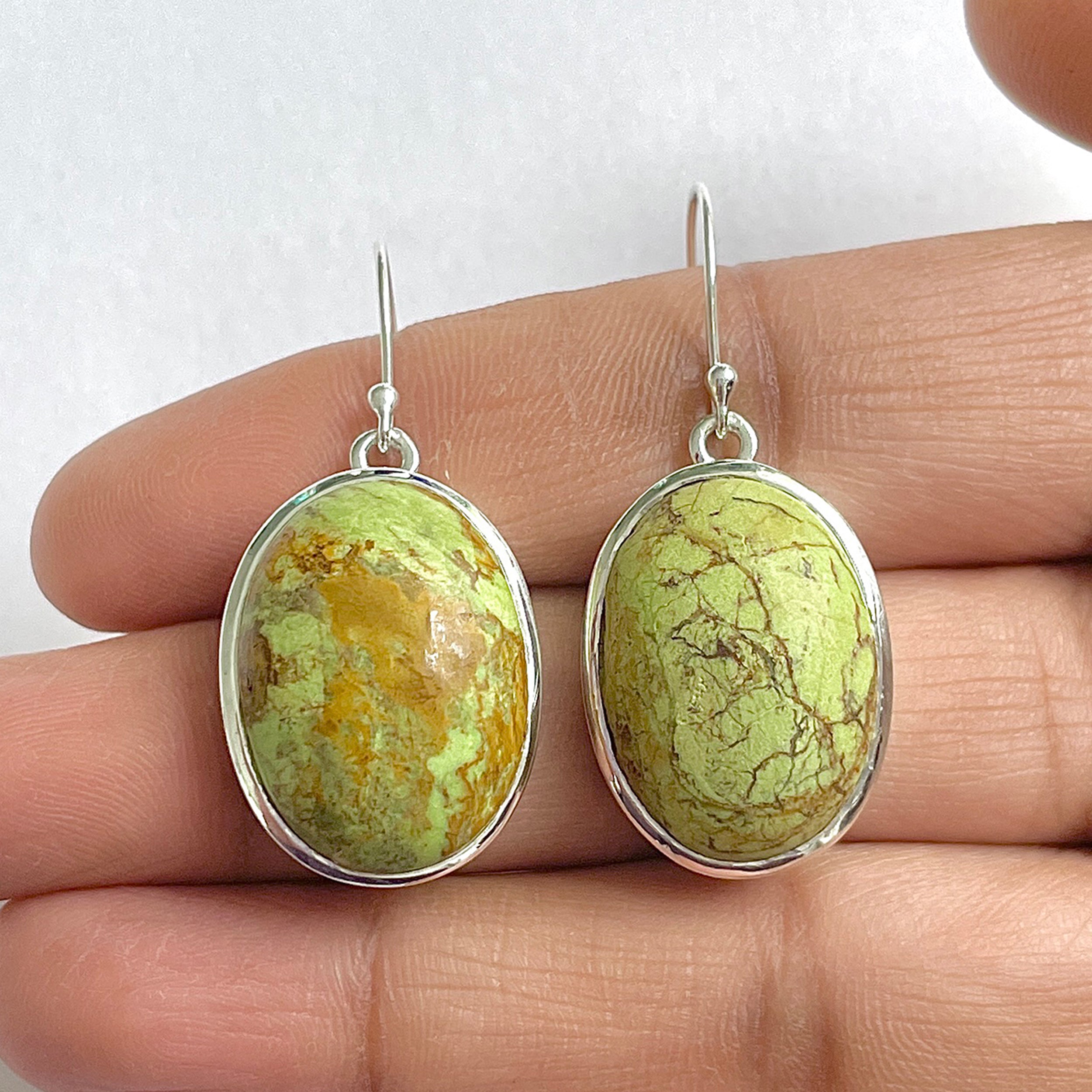 Gaspeite Earring-(GAS-3-3)