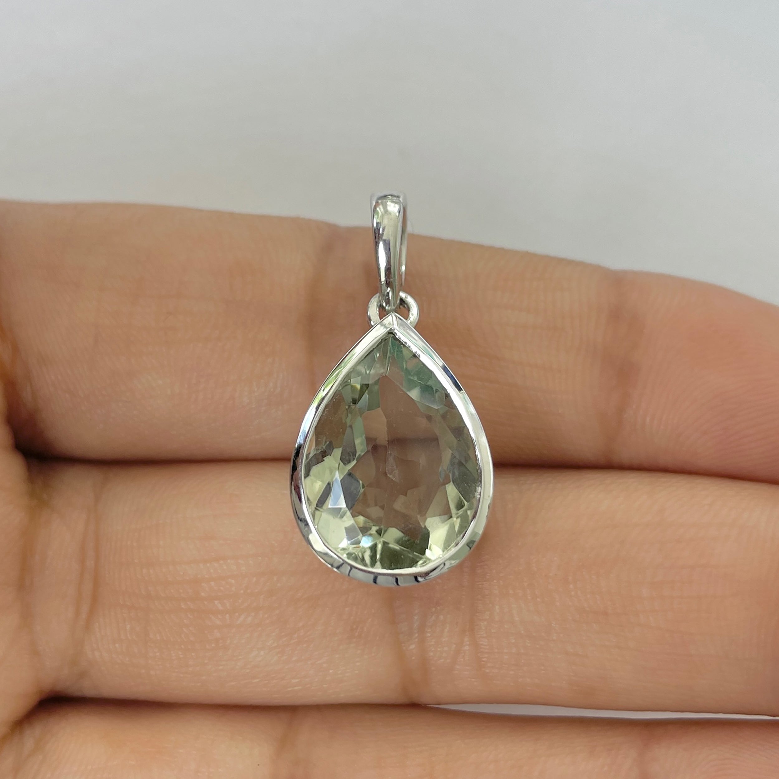 Green Amethyst Pendant-(GRA-RDP-454)