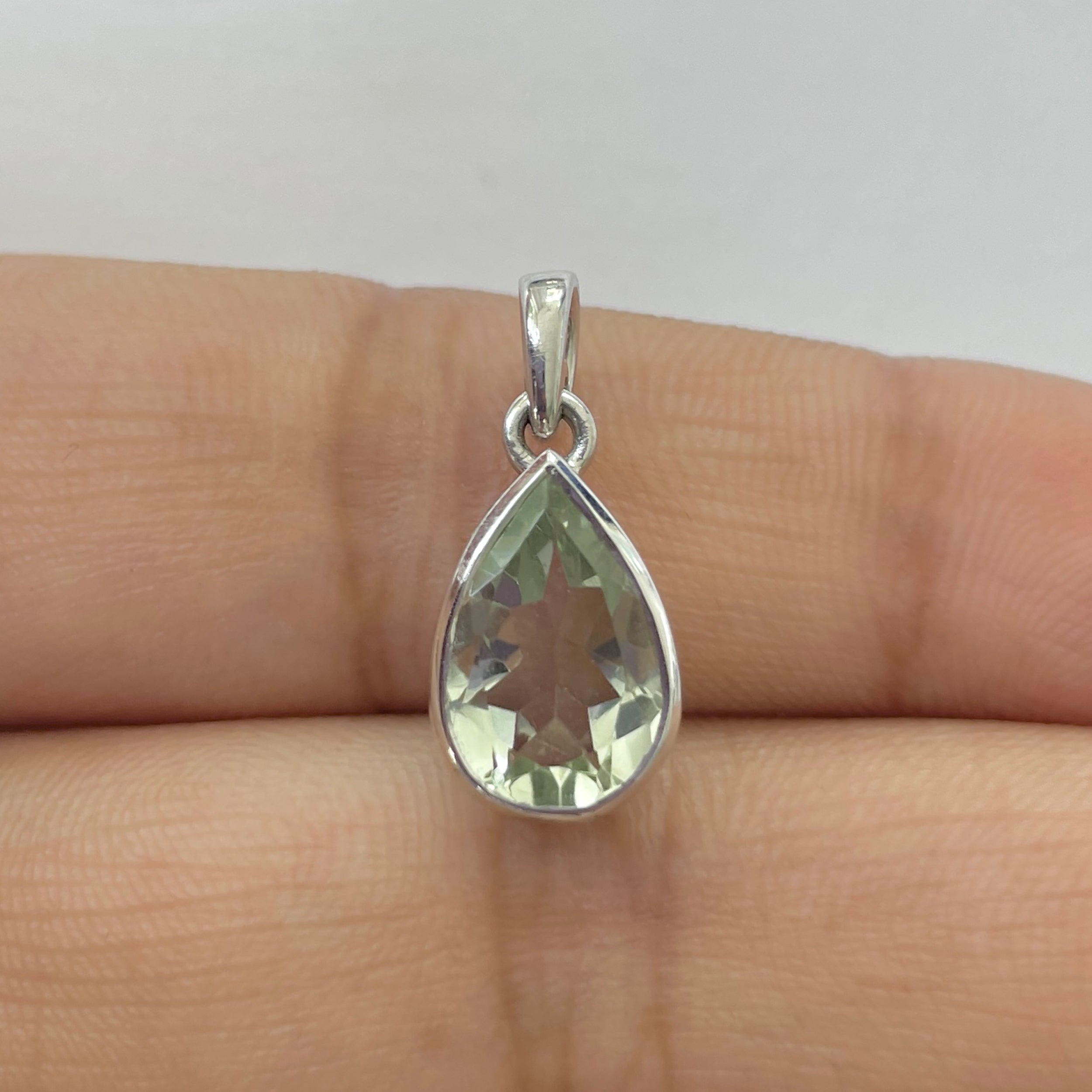 Green Amethyst Pendant-(GRA-RDP-790)