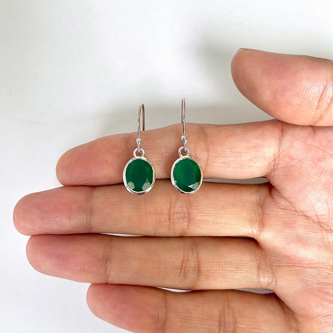 Green Onyx Earring-(GRO-RDE-713)