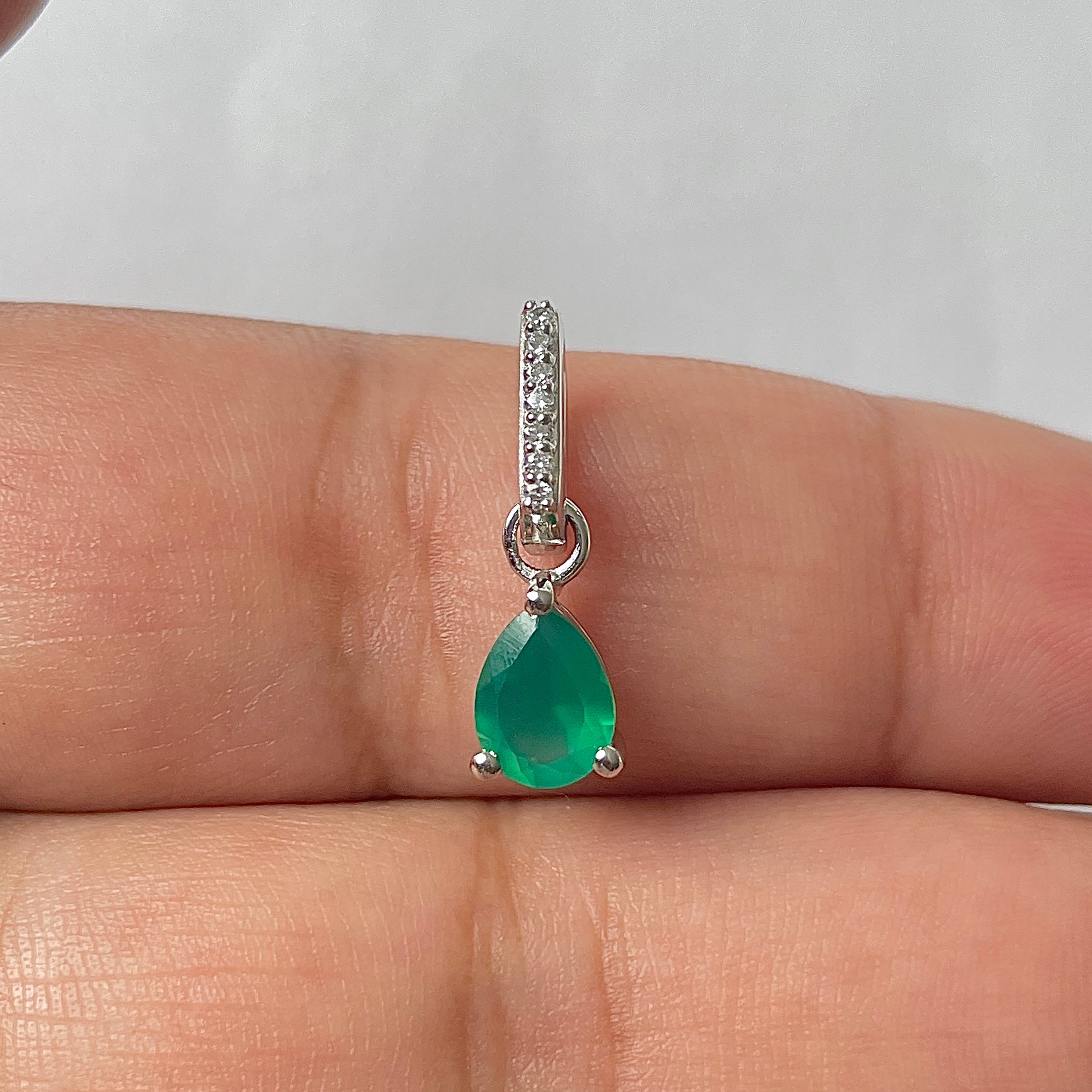 Green Onyx Pendant-(GRO-RDP-1165)