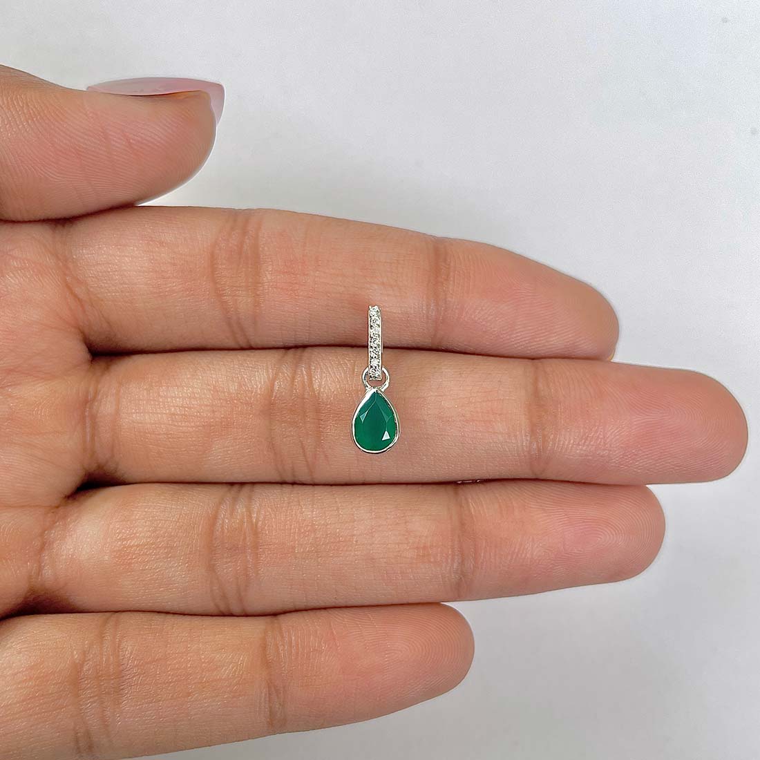 Green Onyx Pendant-(GRO-RDP-779)