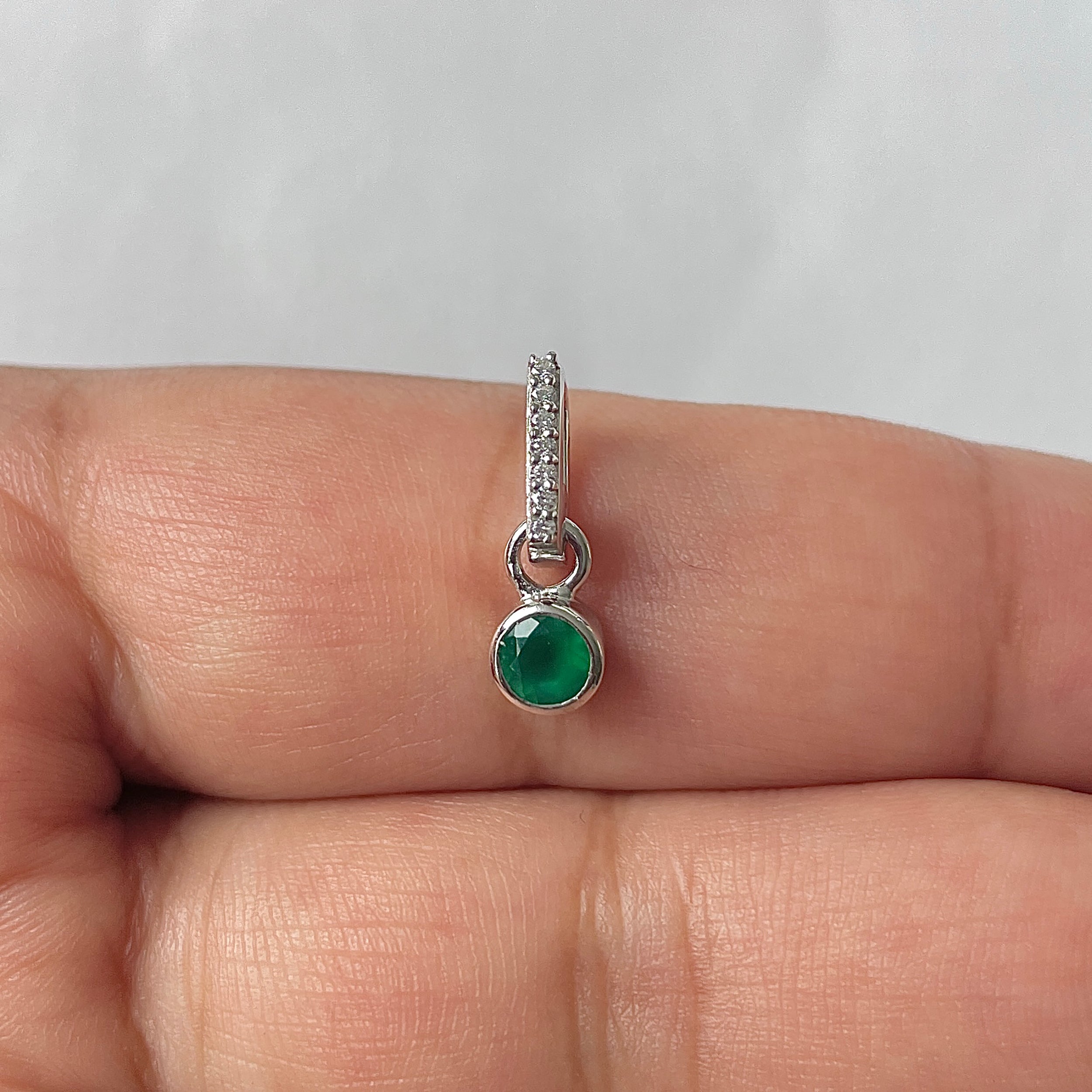 Green Onyx Pendant-(GRO-RDP-999)