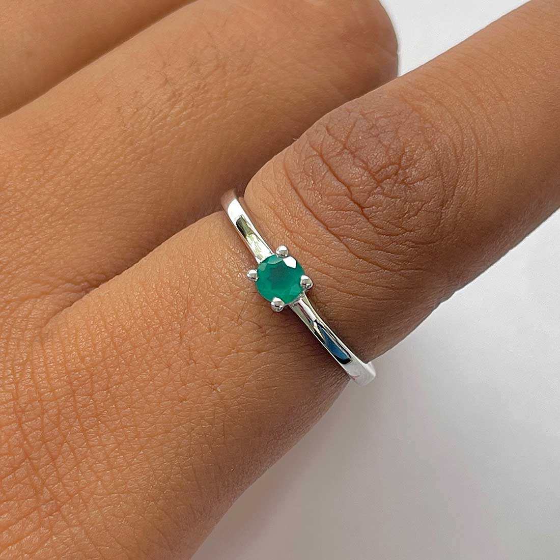 Green Onyx Ring-(GRO-RDR-235.)