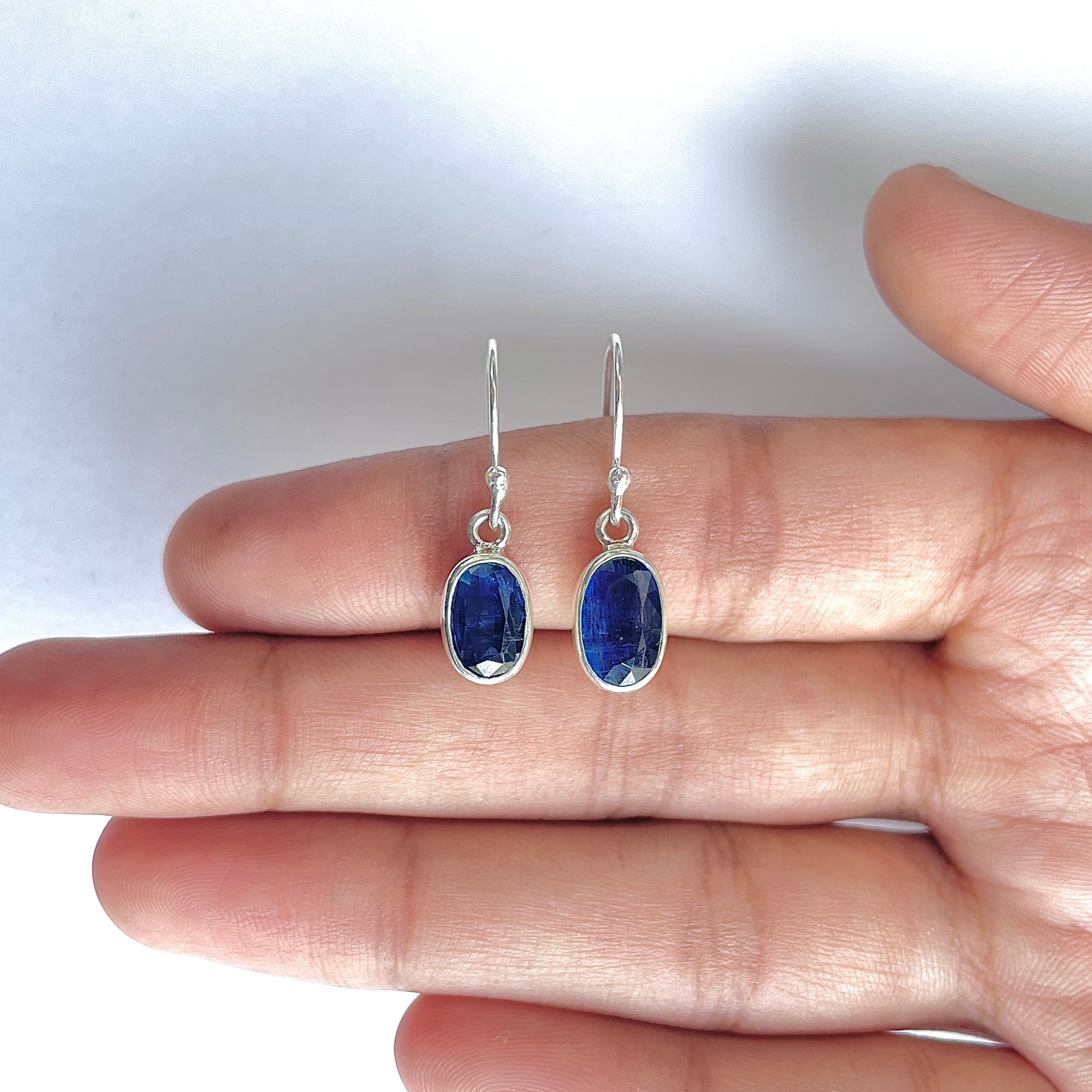 Kyanite Earring-(KYN-3-1)