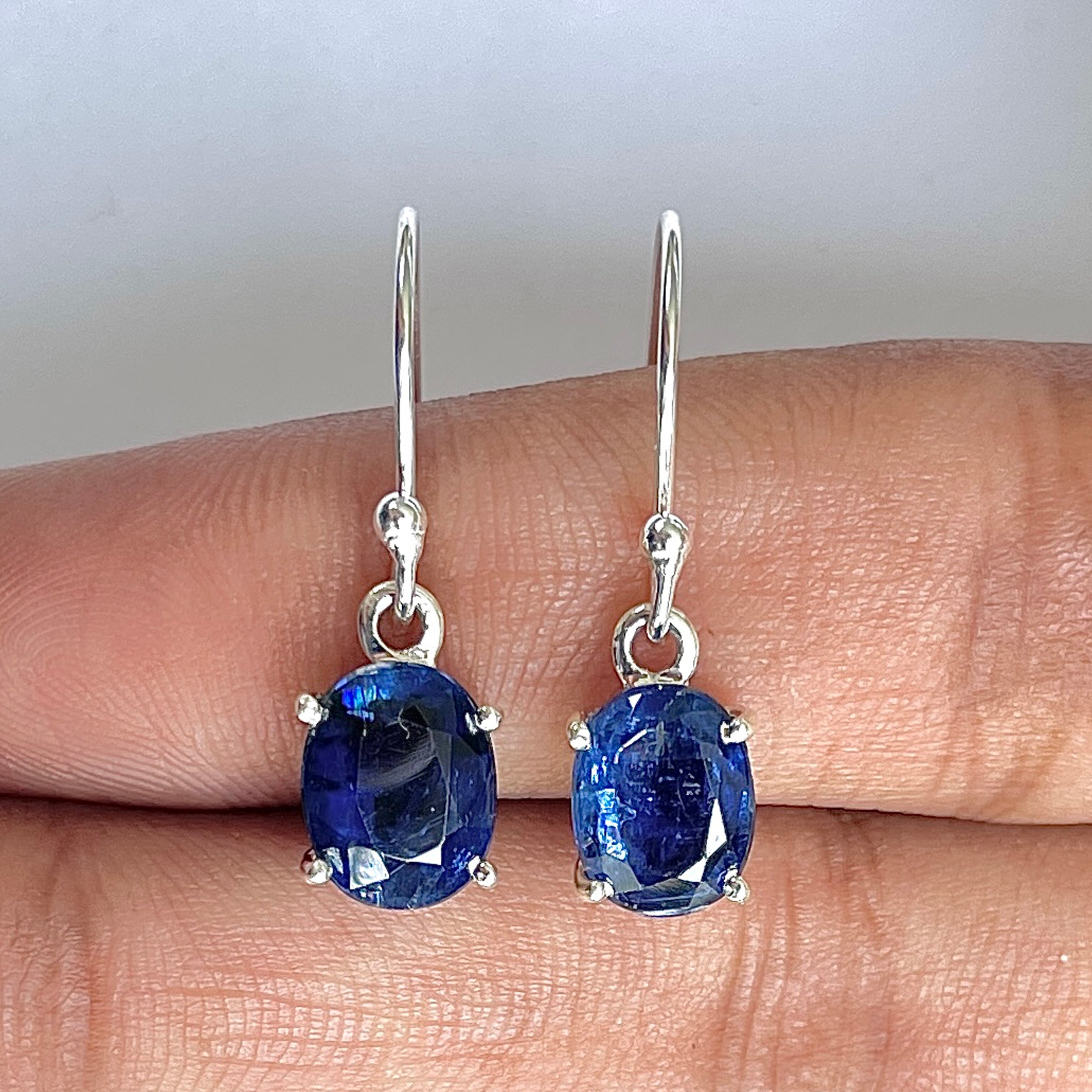 Kyanite Earring-(KYN-3-11)
