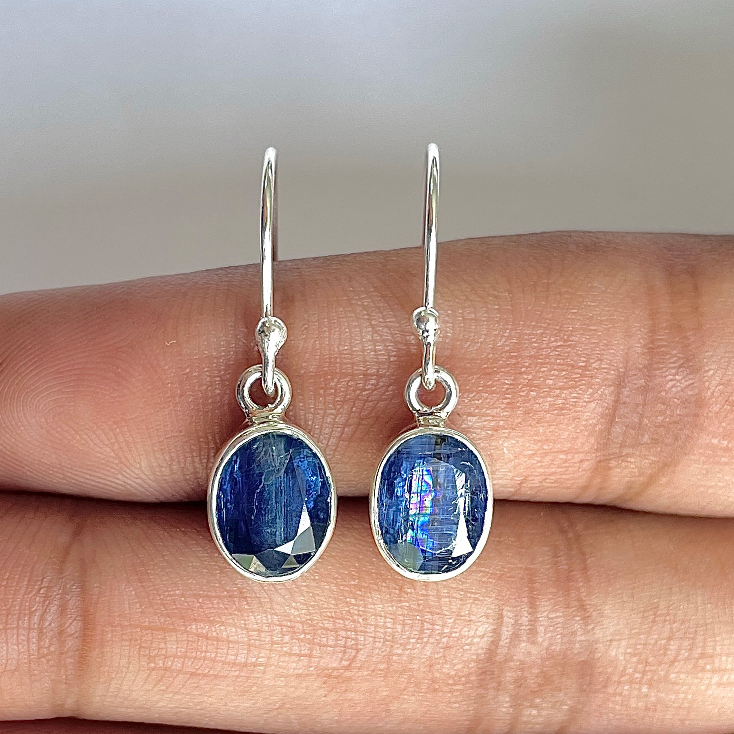 Kyanite Earring-(KYN-3-13)