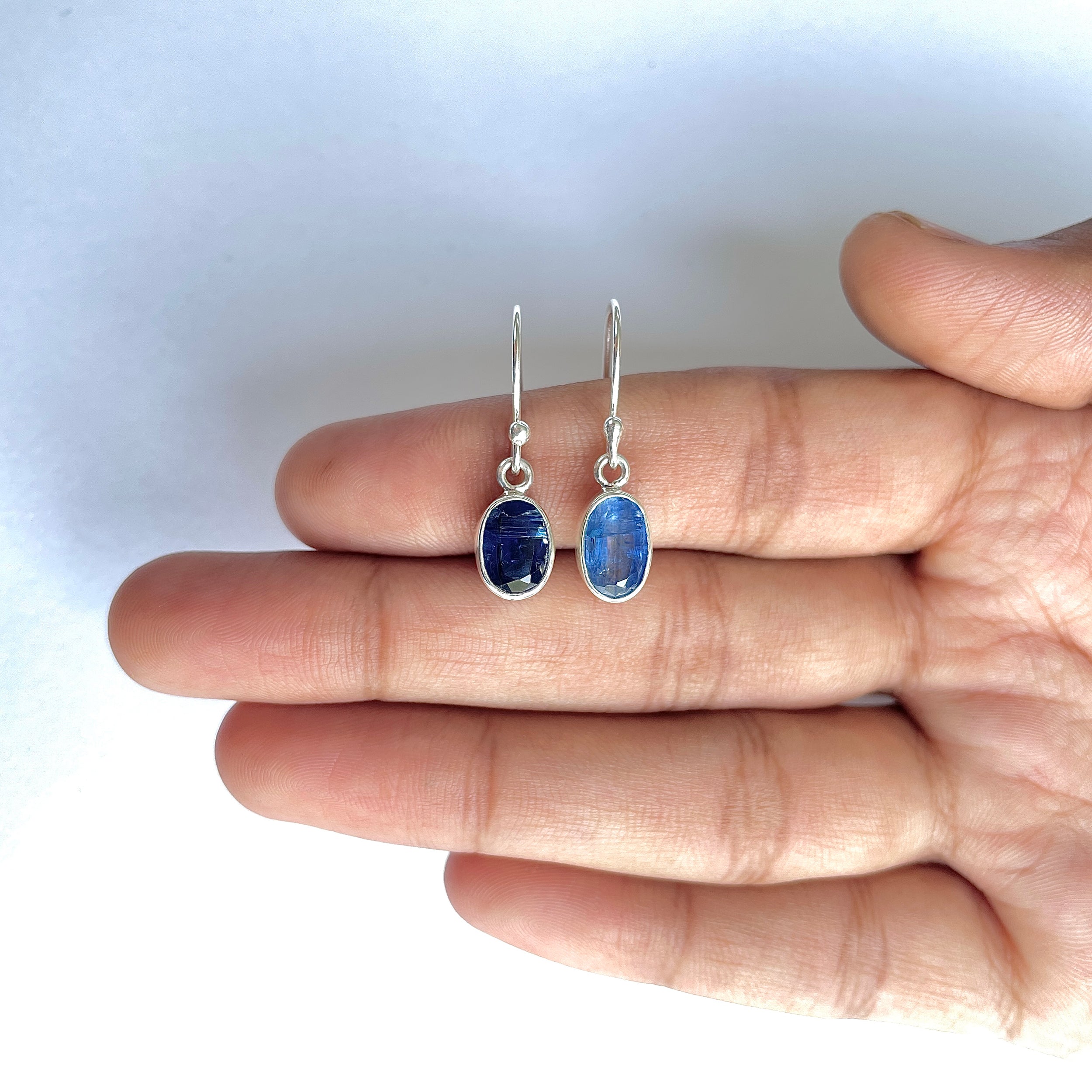 Kyanite Earring-(KYN-3-23)