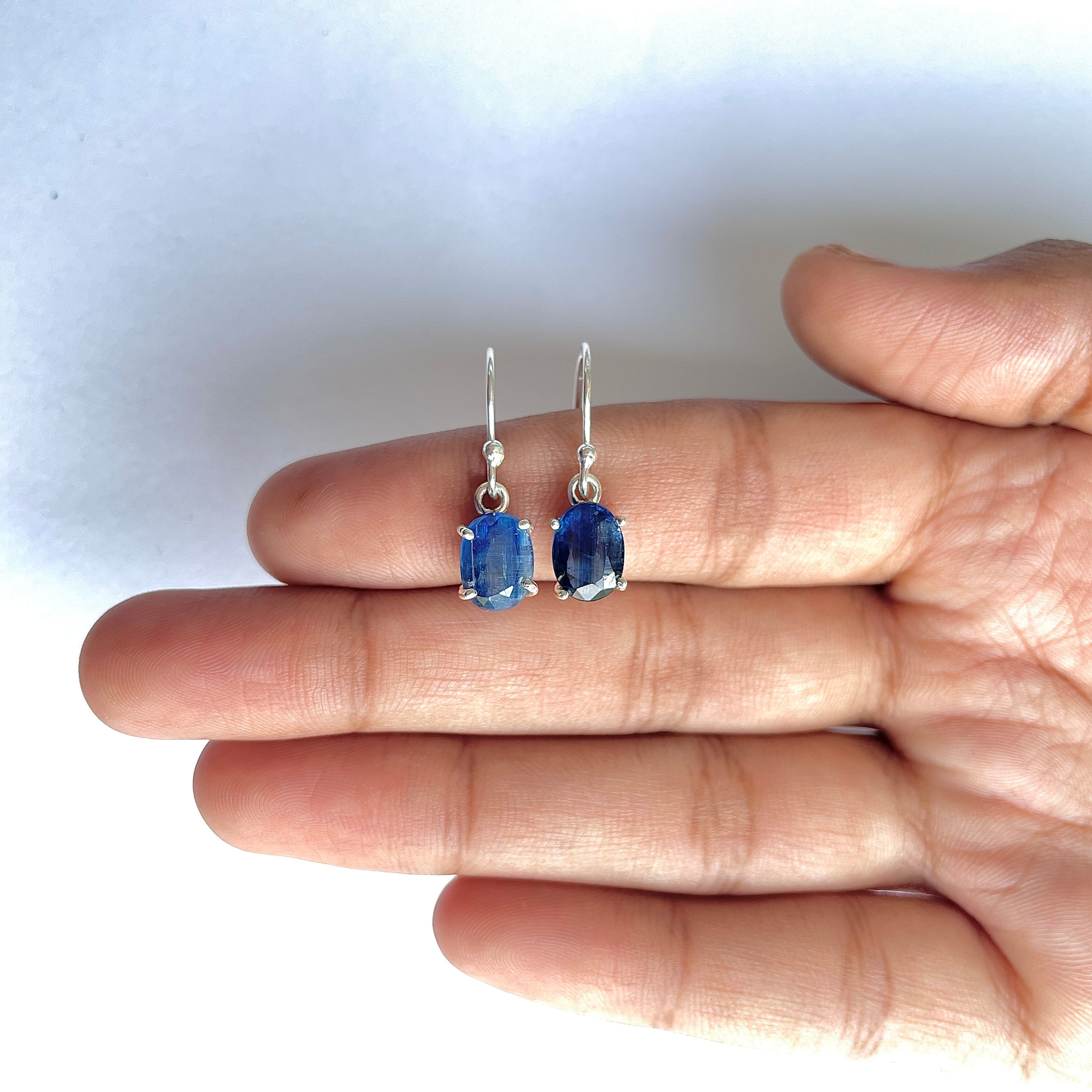 Kyanite Earring-(KYN-3-32)