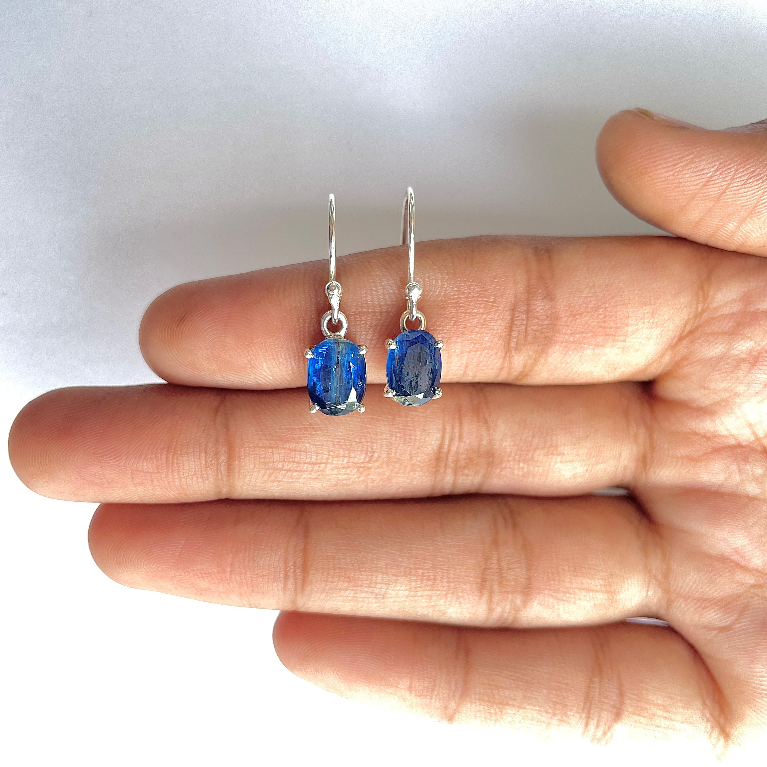 Kyanite Earring-(KYN-3-44)