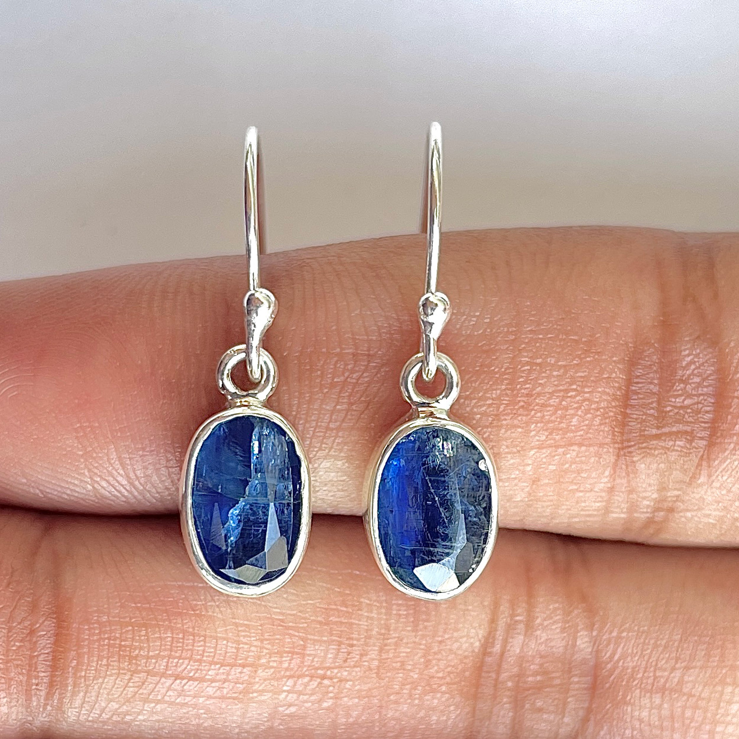 Kyanite Earring-(KYN-3-50)