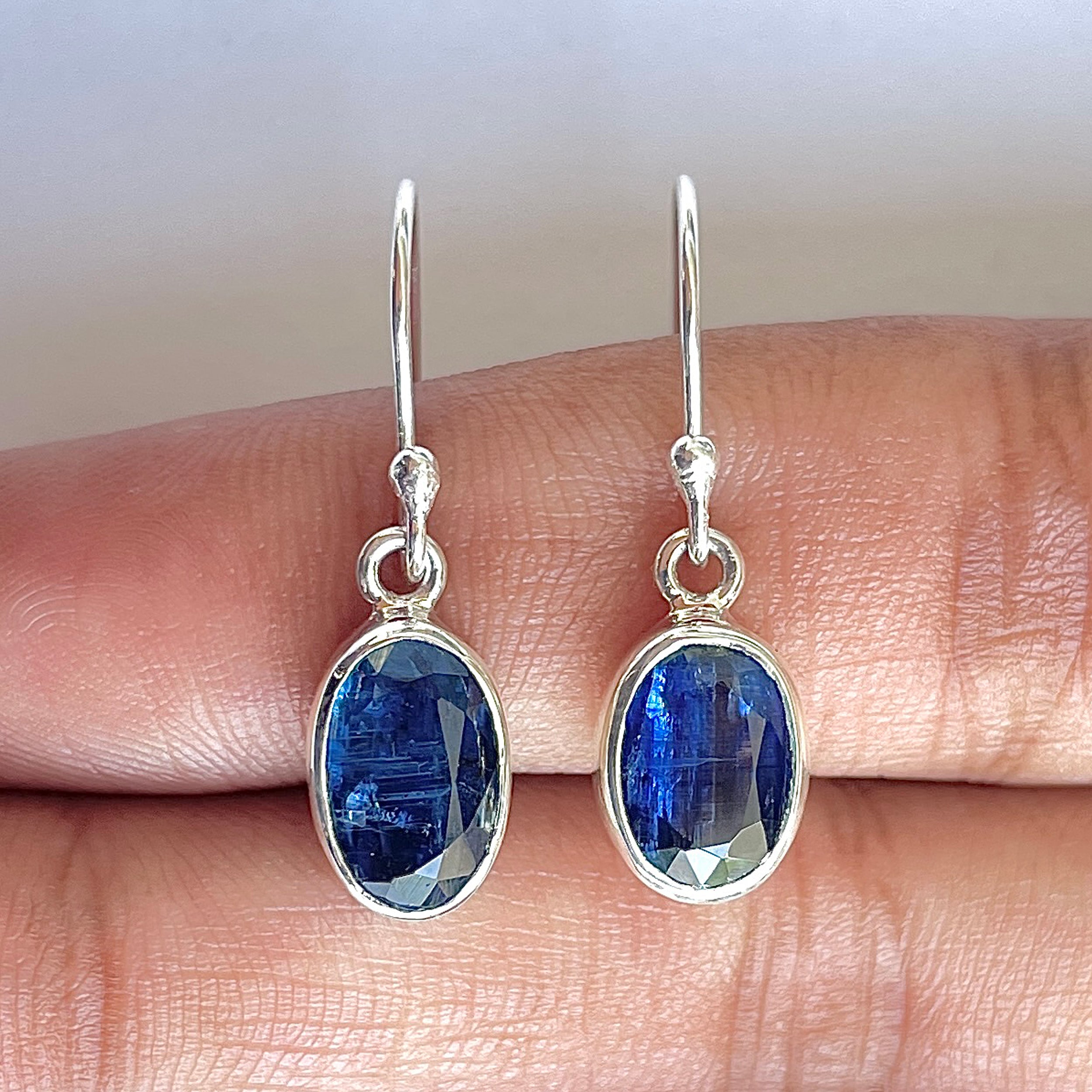 Kyanite Earring-(KYN-3-56)