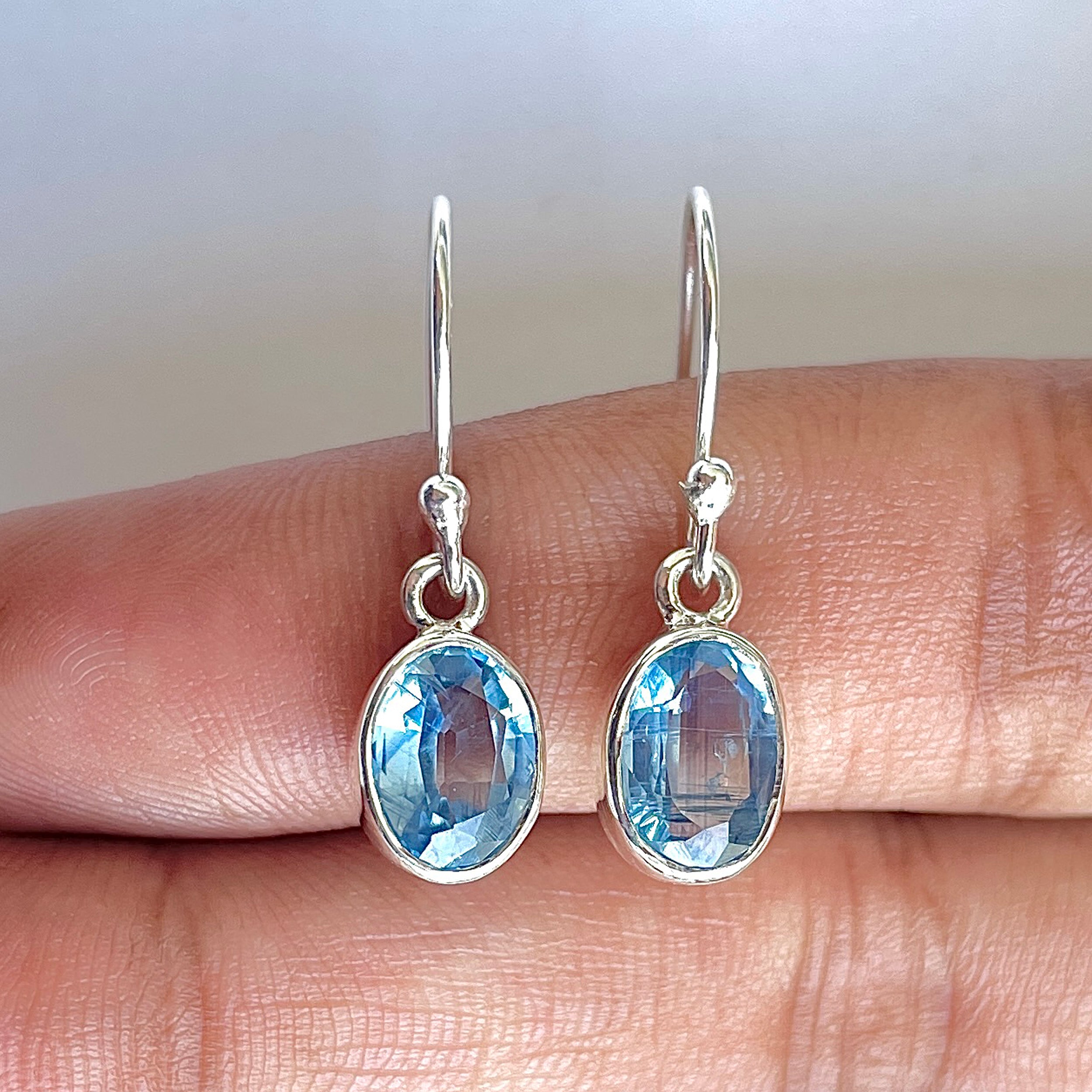 Kyanite Earring-(KYN-3-58)