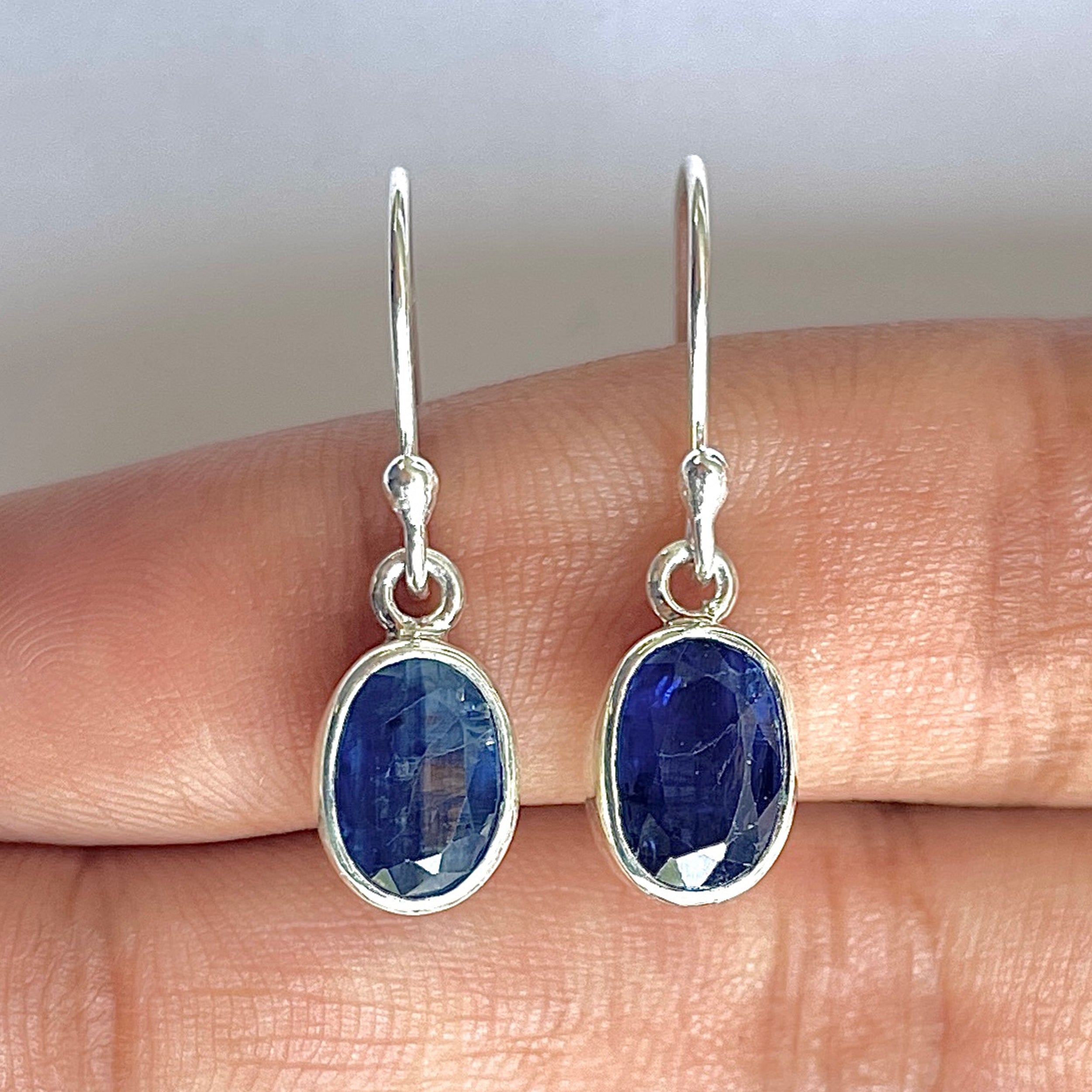 Kyanite Earring-(KYN-3-8)