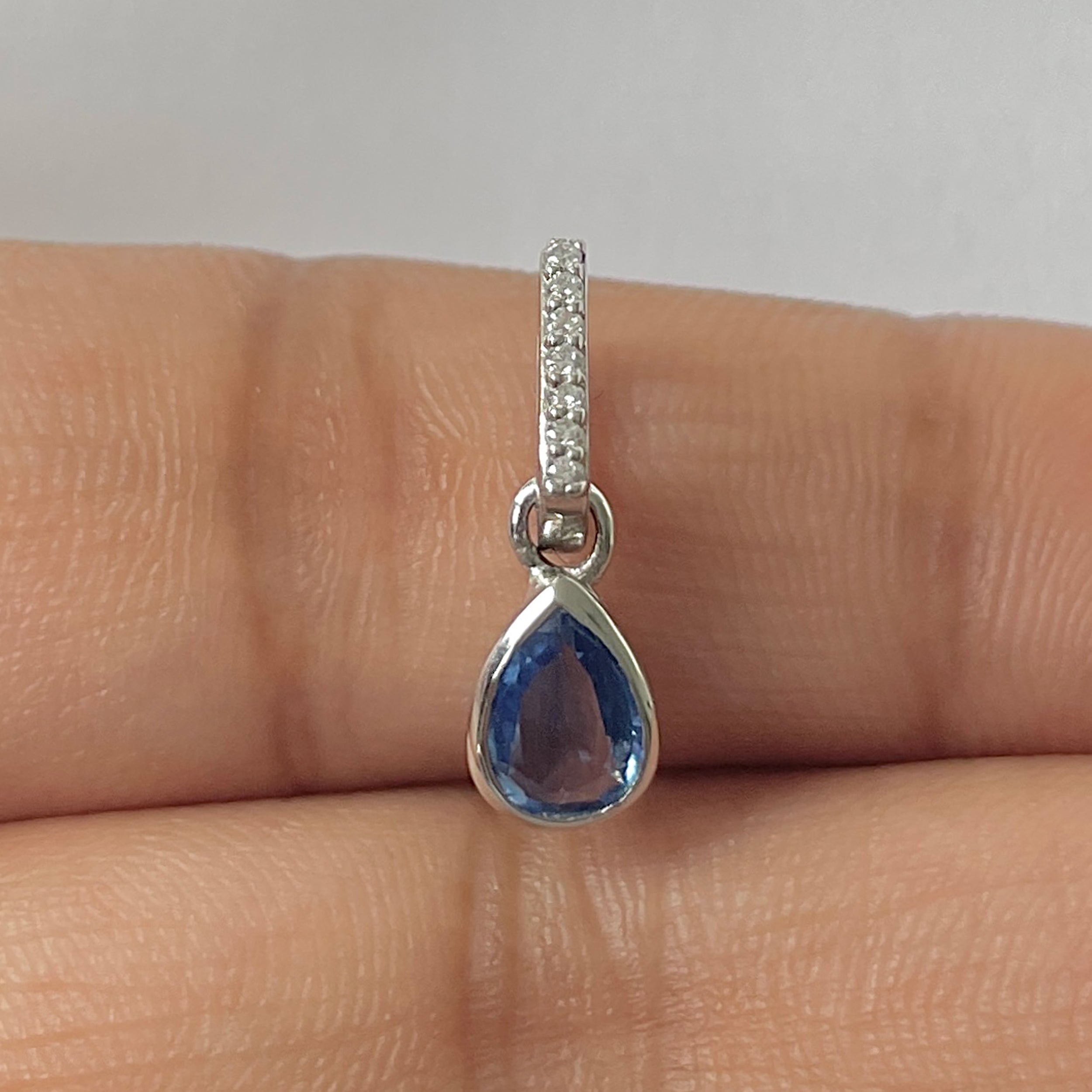 Kyanite Pendant-(KYN-RDP-779-B)