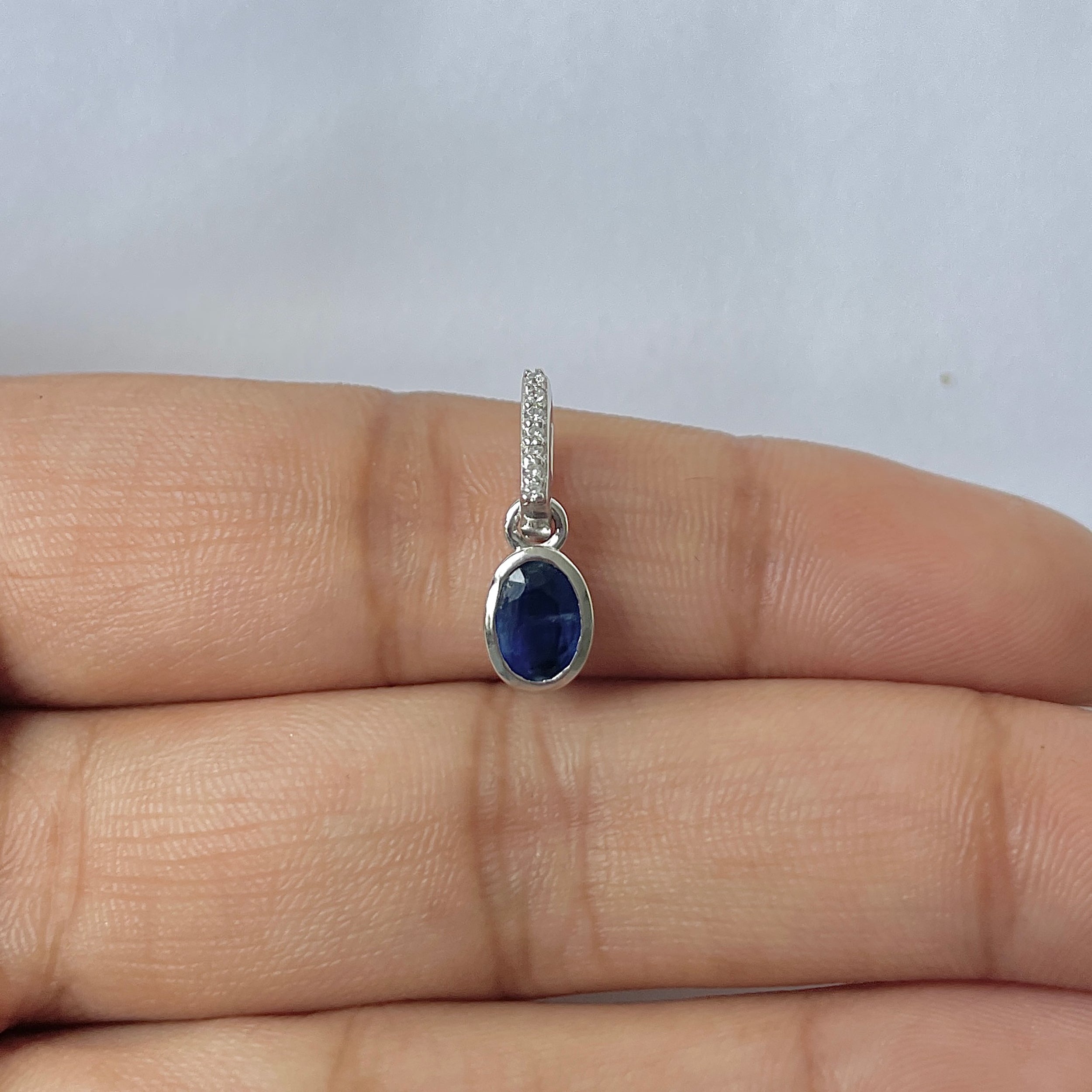 Kyanite Pendant-(KYN-RDP-780-B)