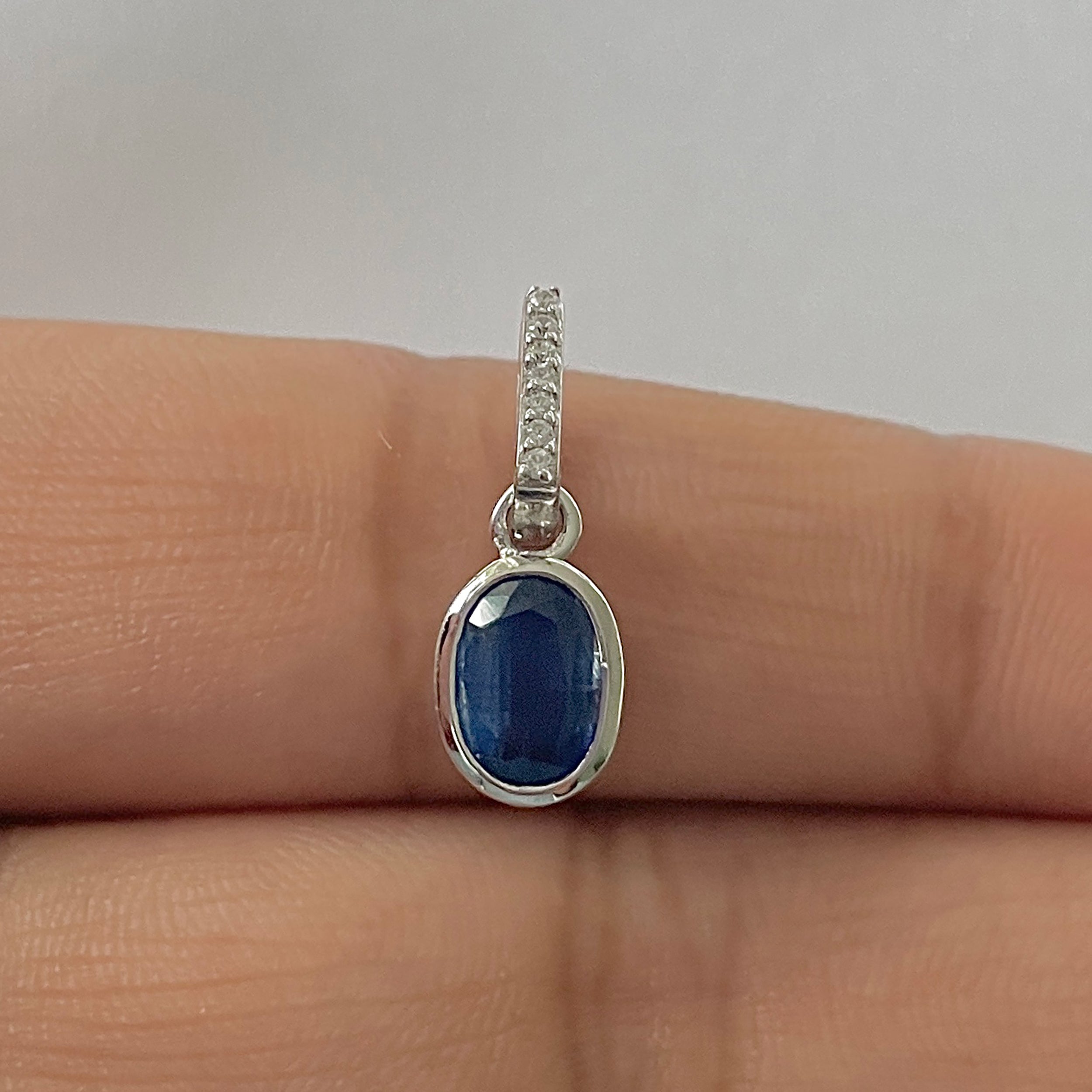 Kyanite Pendant-(KYN-RDP-792-B)