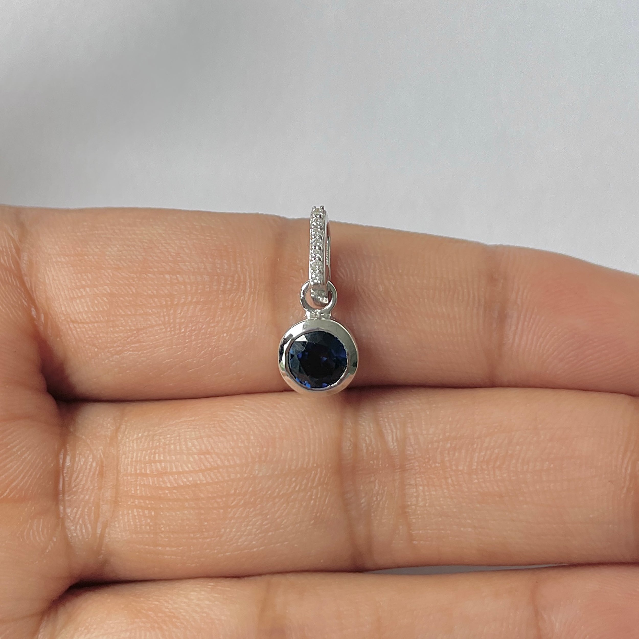 Kyanite Pendant-(KYN-RDP-958-B)