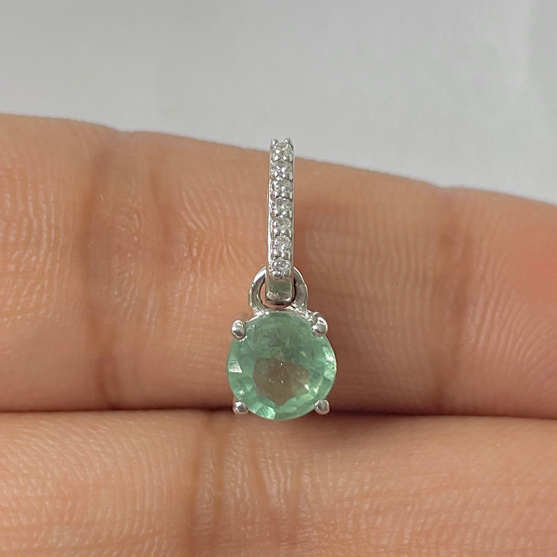 Kyanite Green Pendant-(KYN-RDP-549-G)