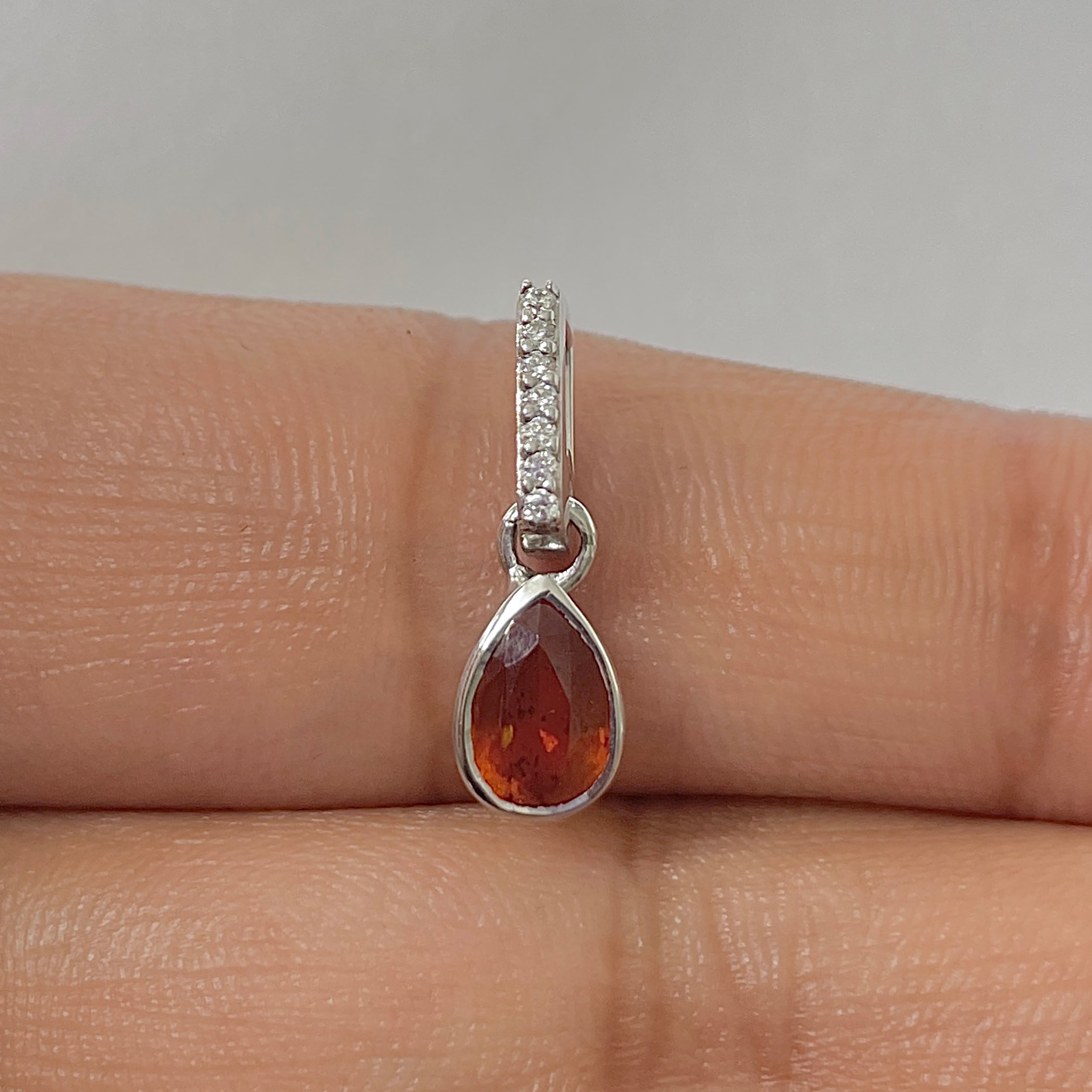 Kyanite Orange Pendant-(KYN-RDP-779-O)