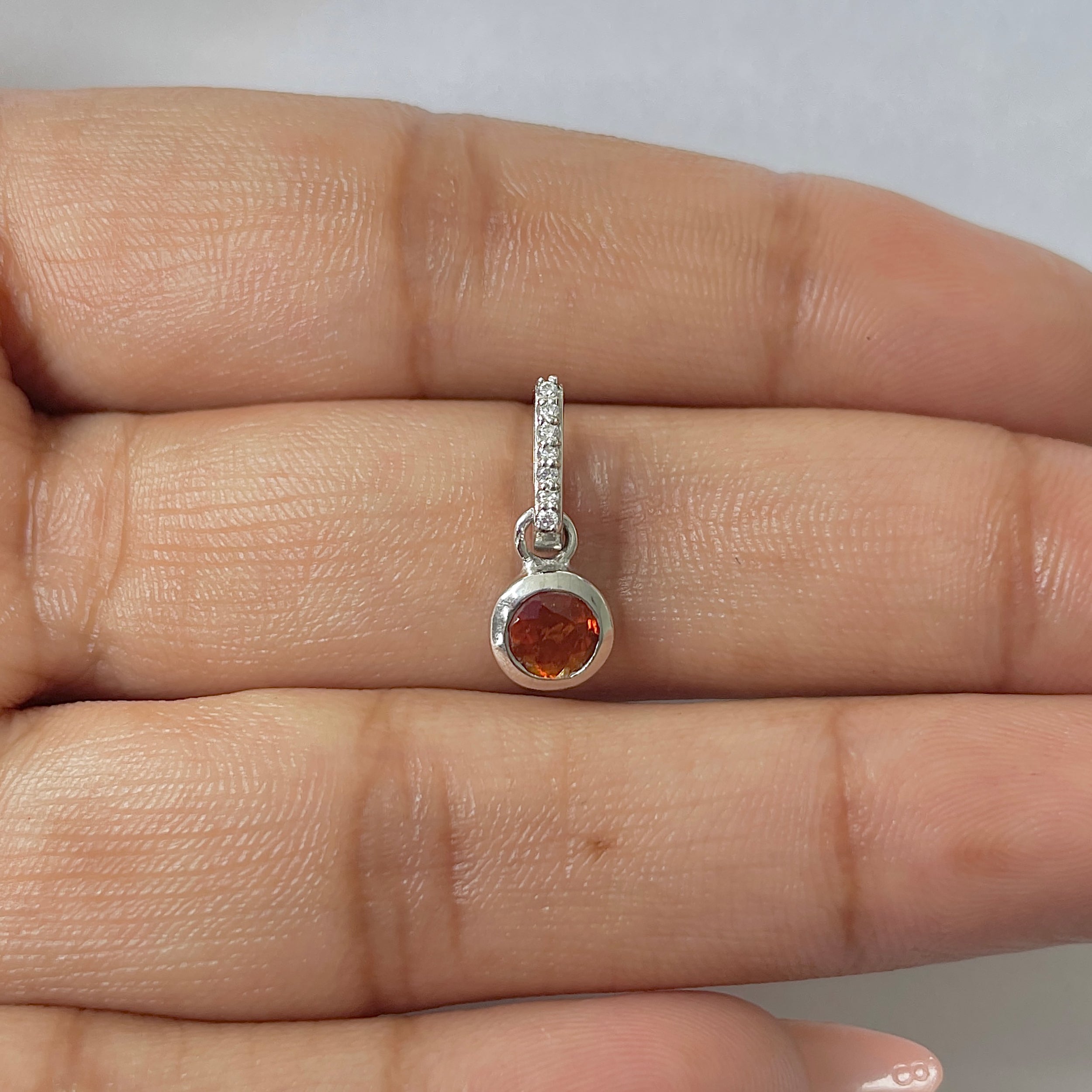 Kyanite Orange Pendant-(KYN-RDP-957-O)