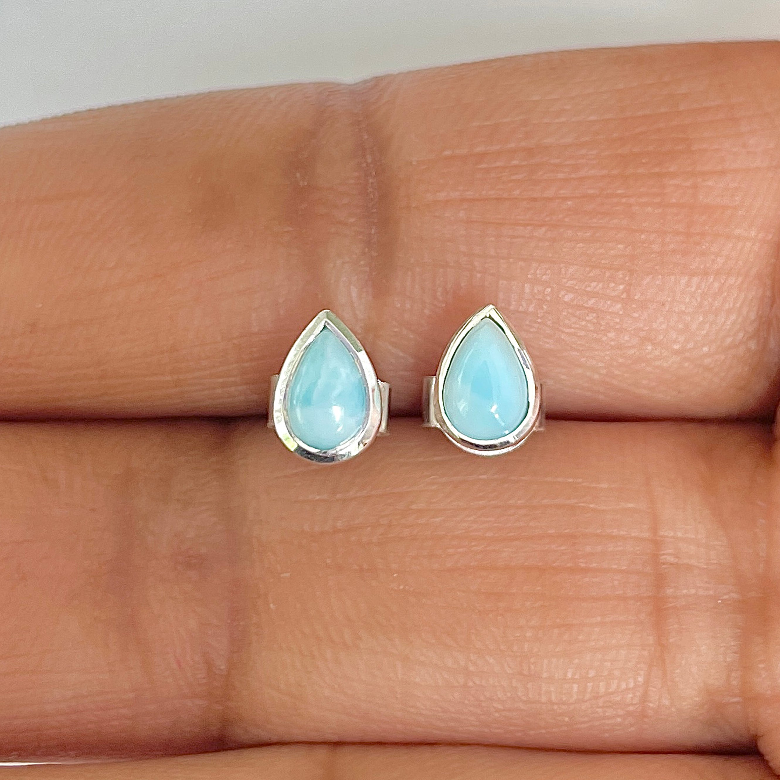 Larimar Stud Earring-(LAR-RDE-1111)
