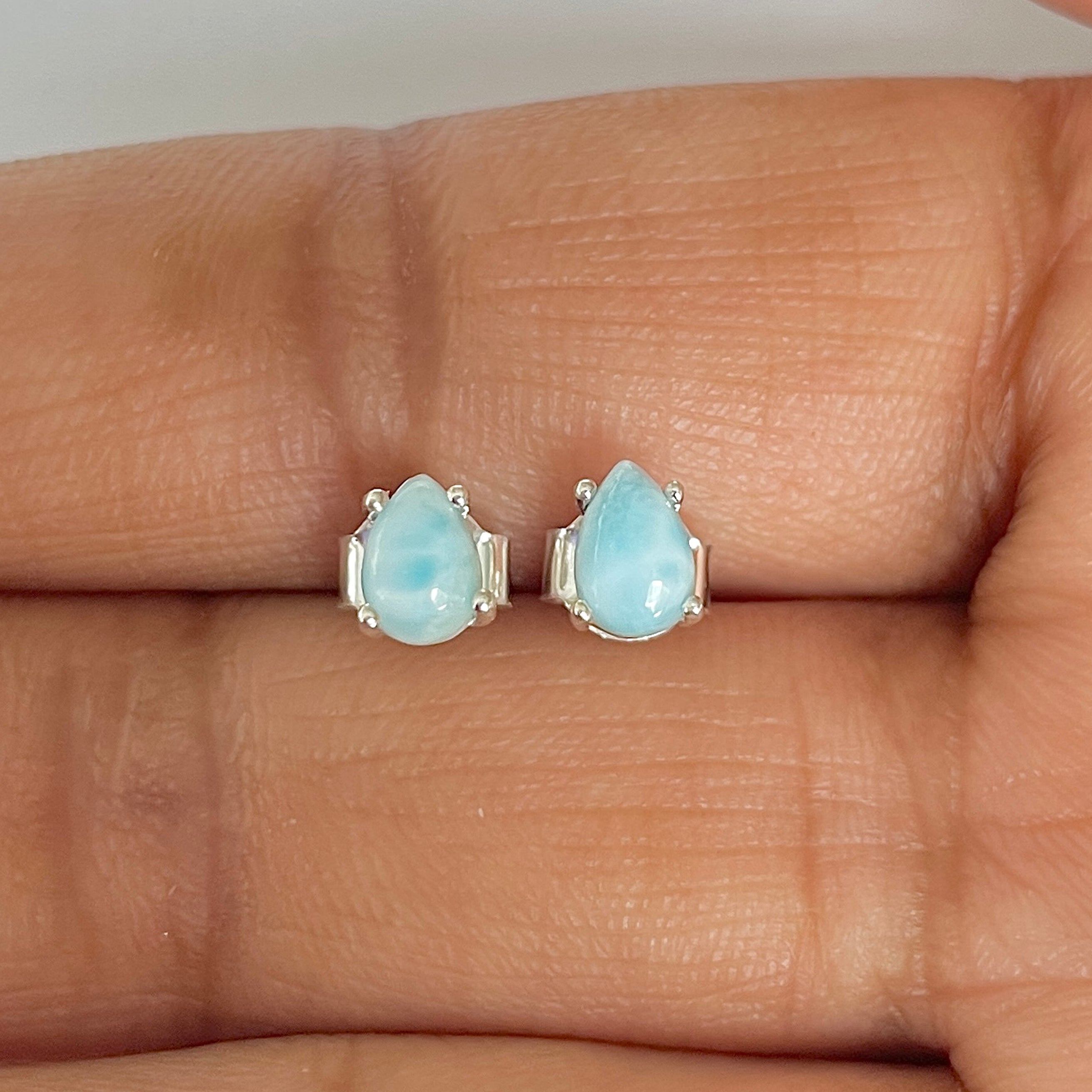 Larimar Stud Earring-(LAR-RDE-1141)