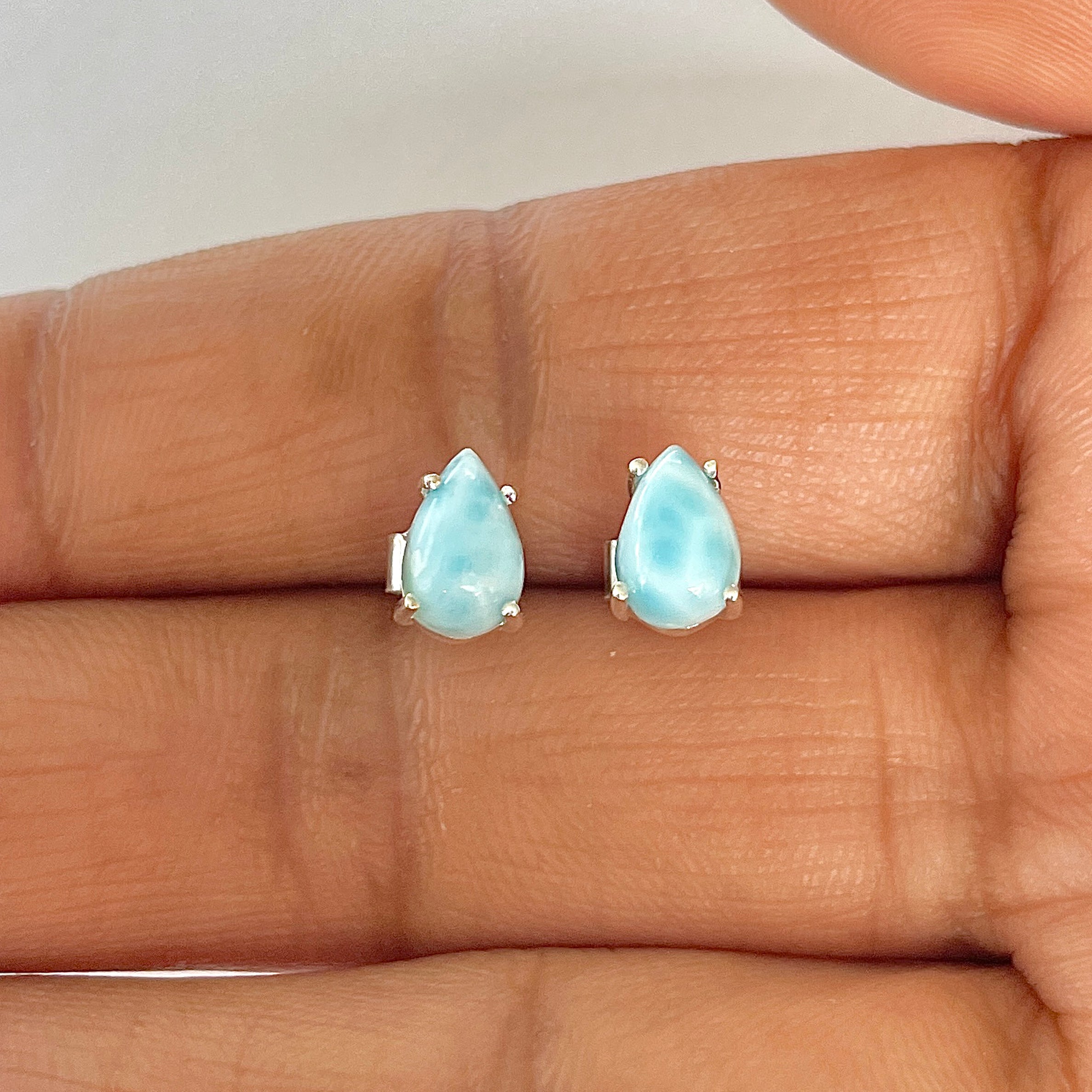 Larimar Stud Earring-(LAR-RDE-1207)