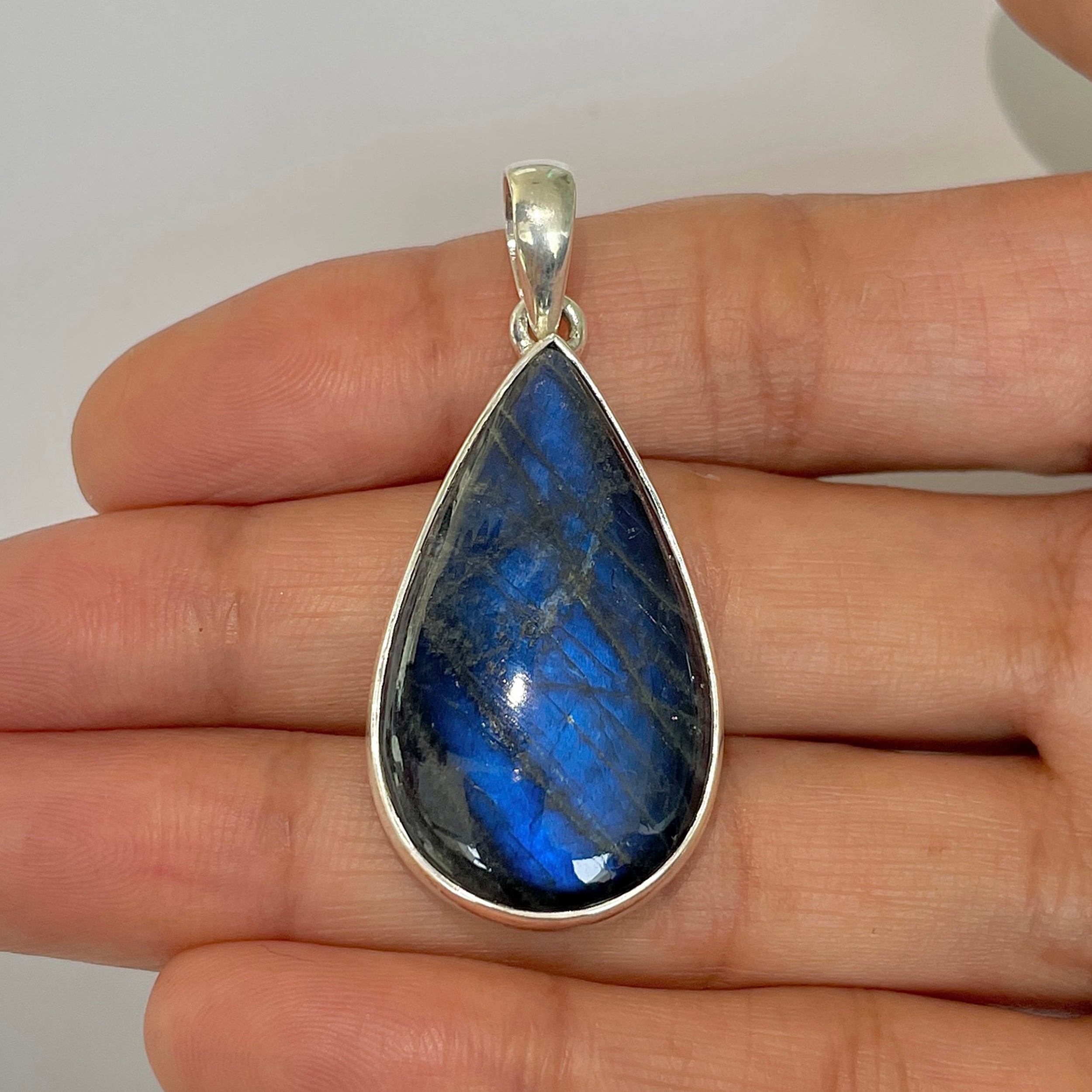 Labradorite Pendant-(LBD-1-7)