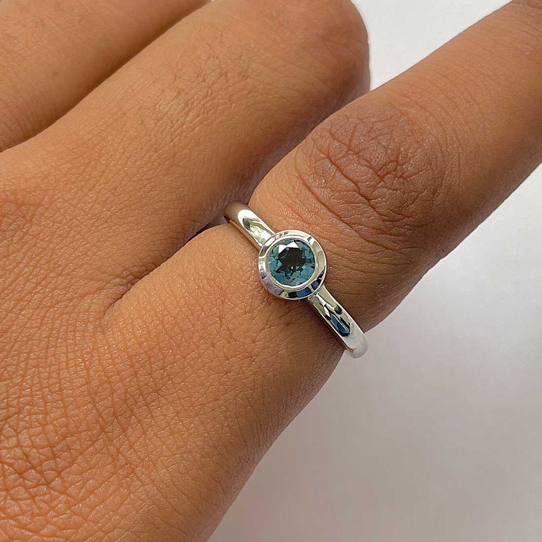 London Blue Topaz Ring-(LBTZ-RDR-4029.)