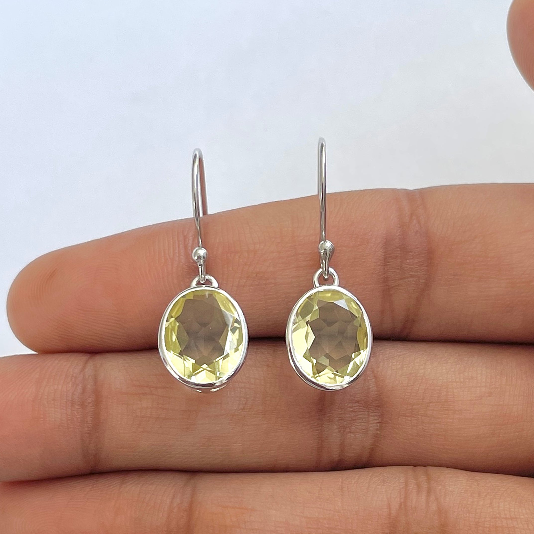 Lemon Quartz Earring-(LEM-RDE-997)
