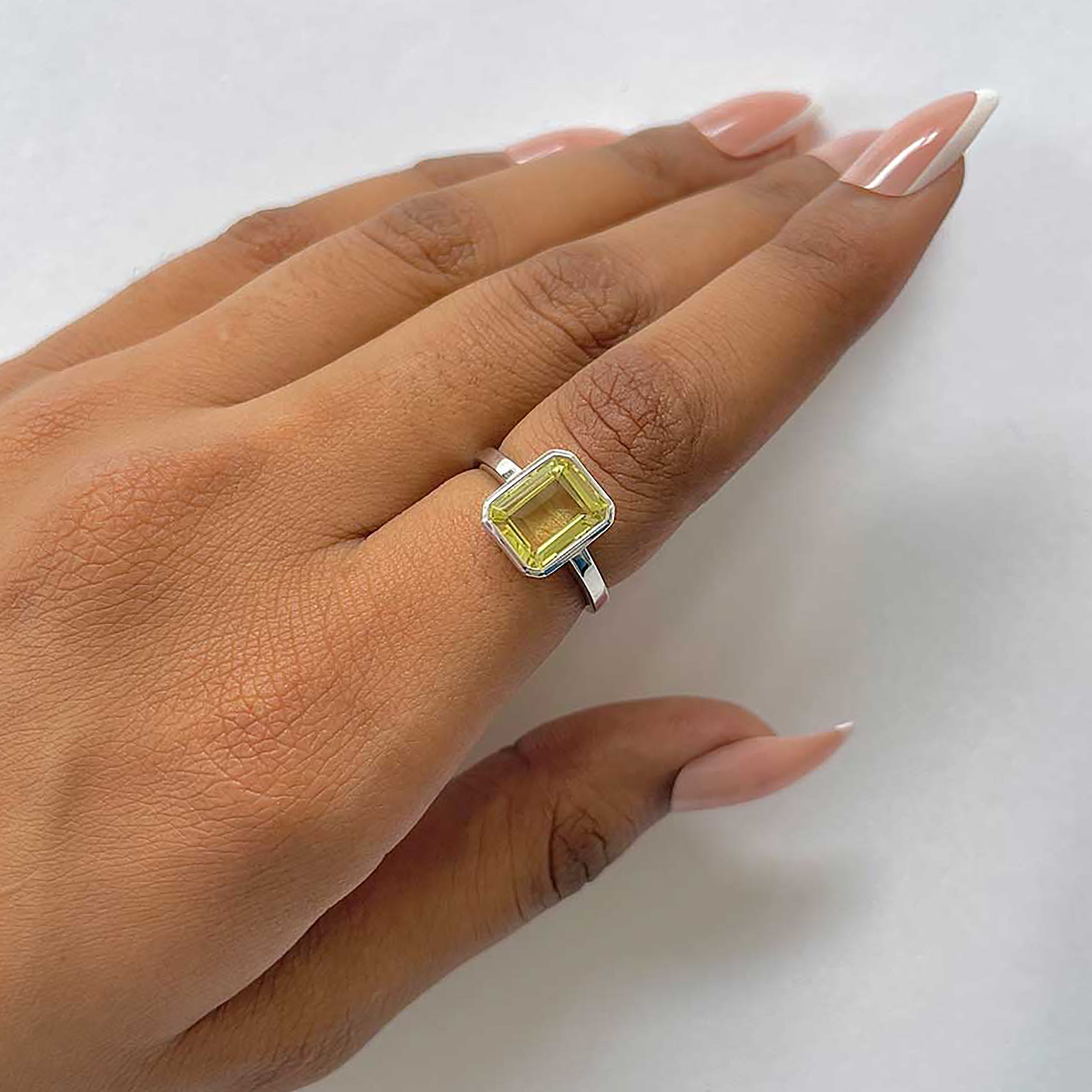 Lemon Quartz Ring-(LEM-RDR-1926.)