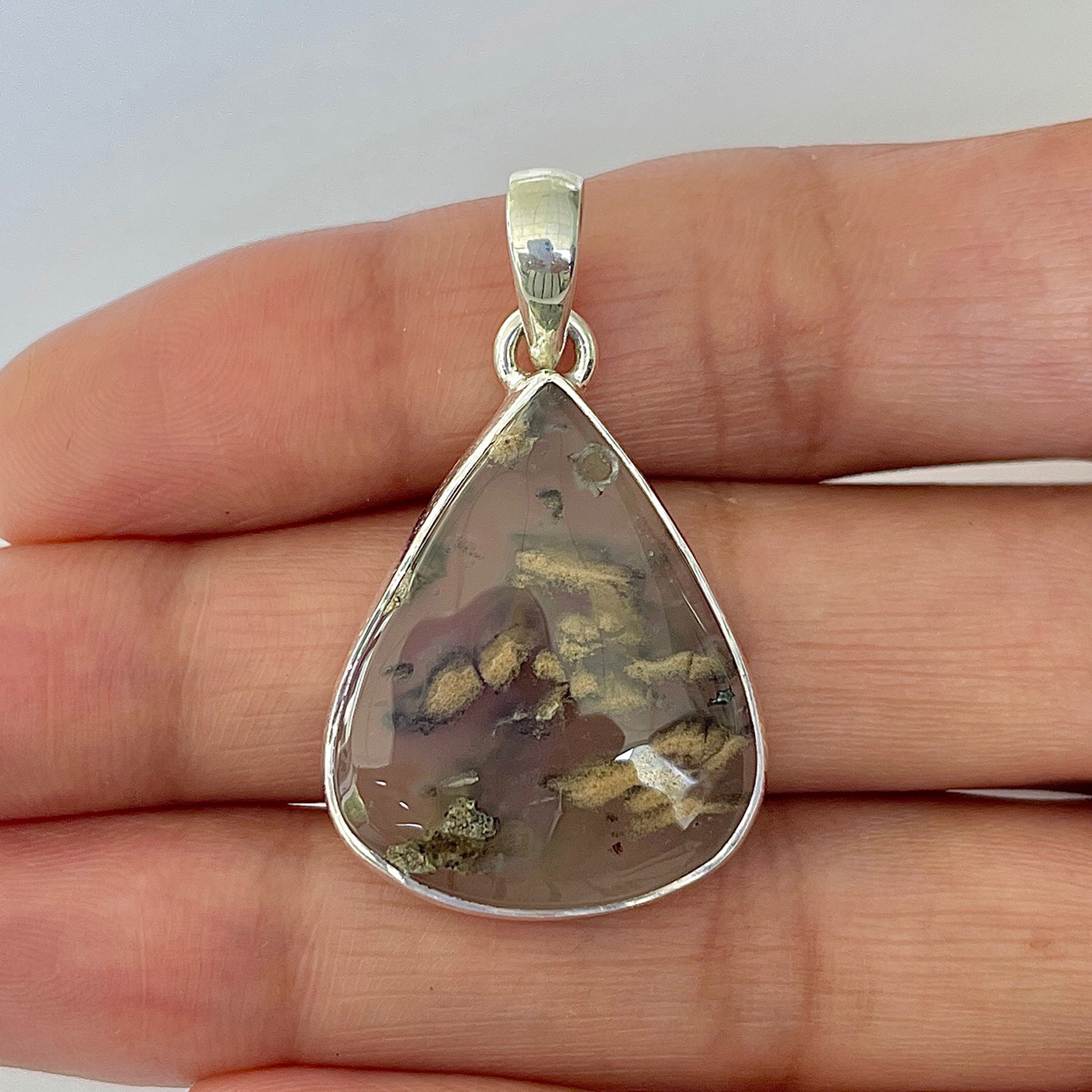 Plume Agate Pendant-(PLA-1-1)
