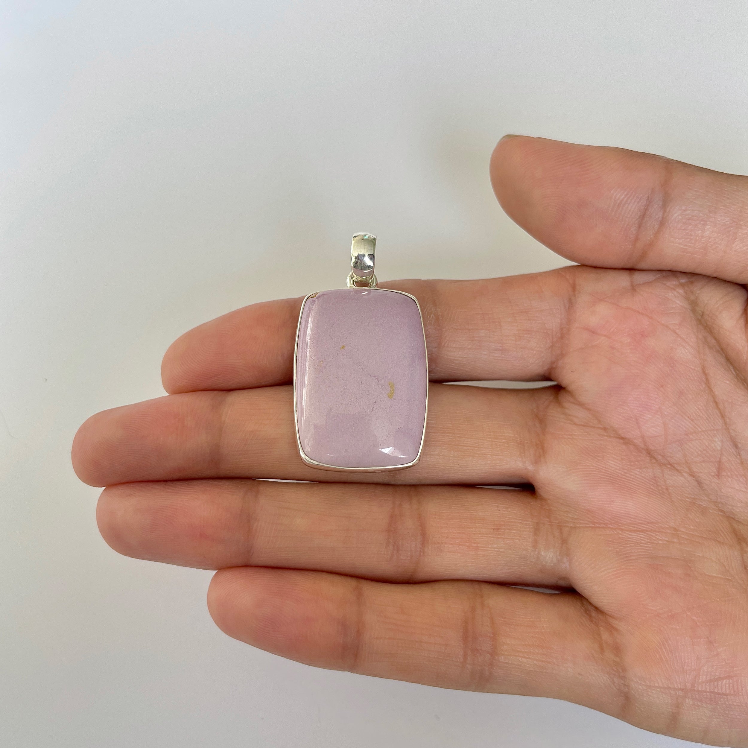 Phosphosiderite Pendant-(PPD-1-3)