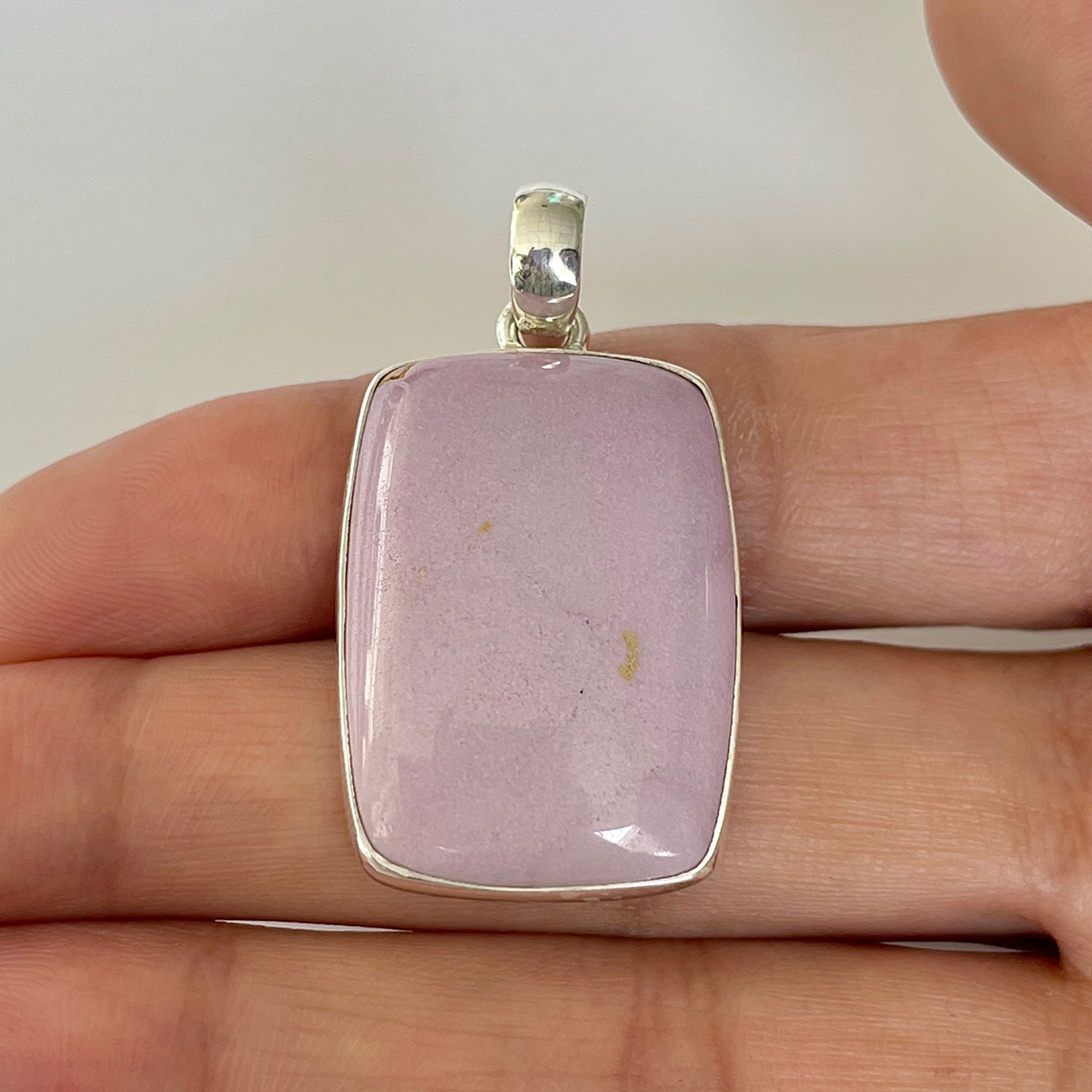 Phosphosiderite Pendant-(PPD-1-3)